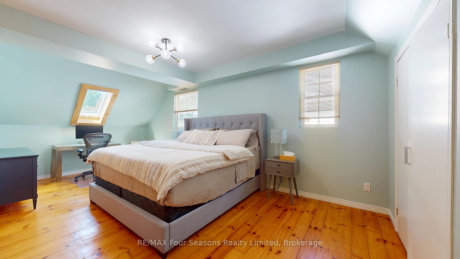 Photo 27 of 173 Brooker Boulevard, Blue Mountains — HOMEH