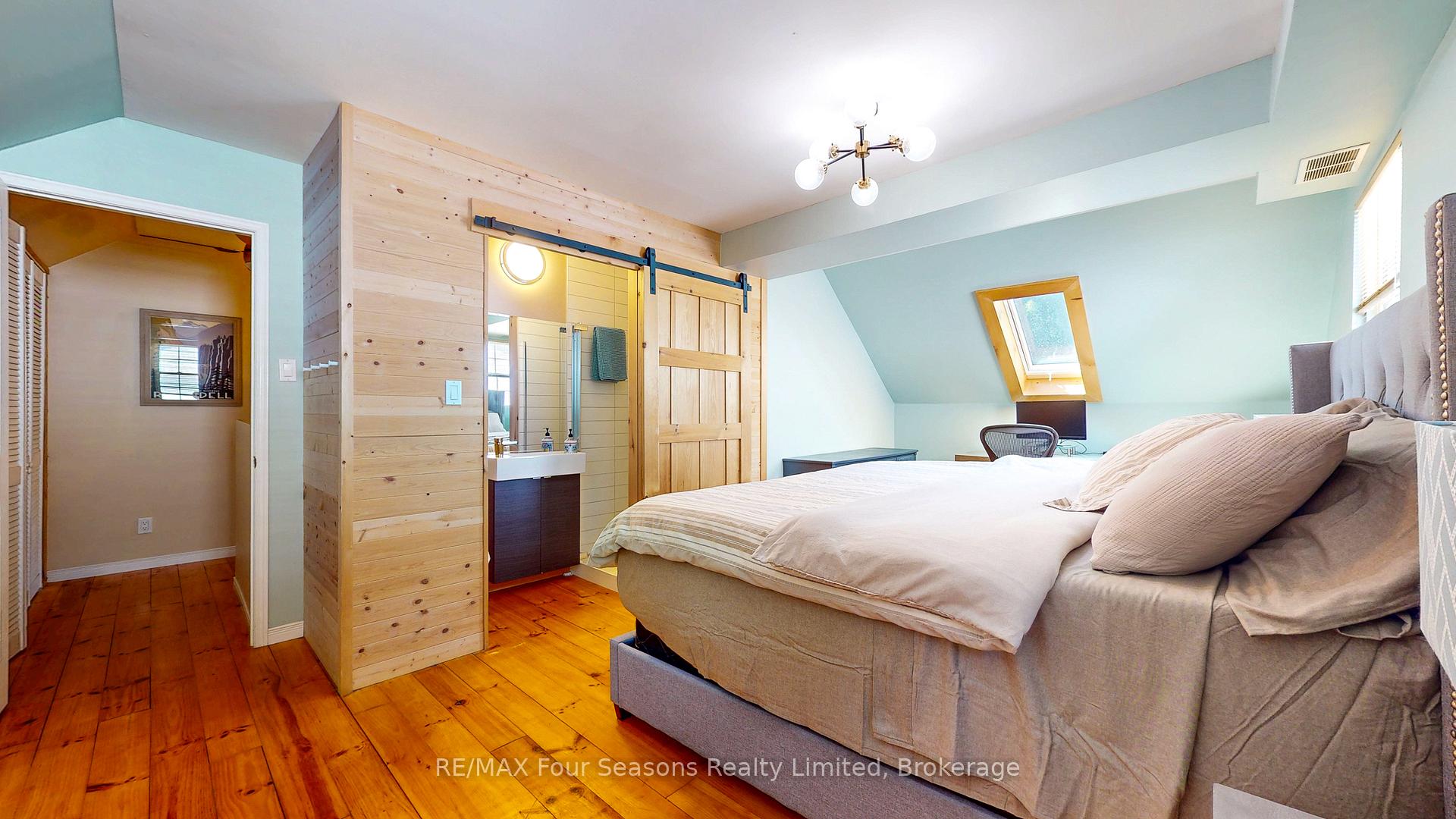 Photo 28 of 173 Brooker Boulevard, Blue Mountains — HOMEH