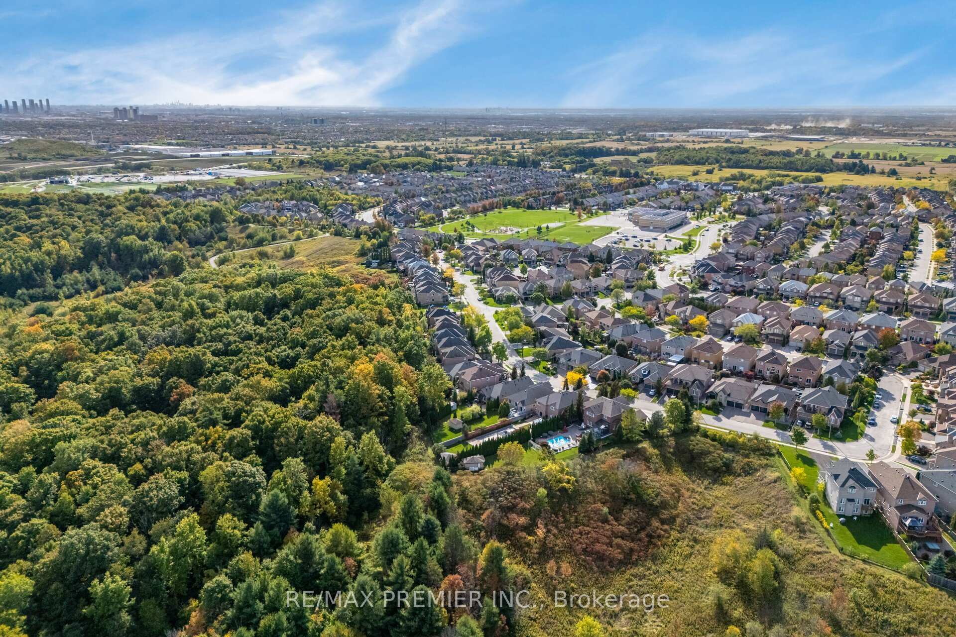 Photo 49 of 183 Regency View Heights, Vaughan, Rural Vaughan — HOMEH
