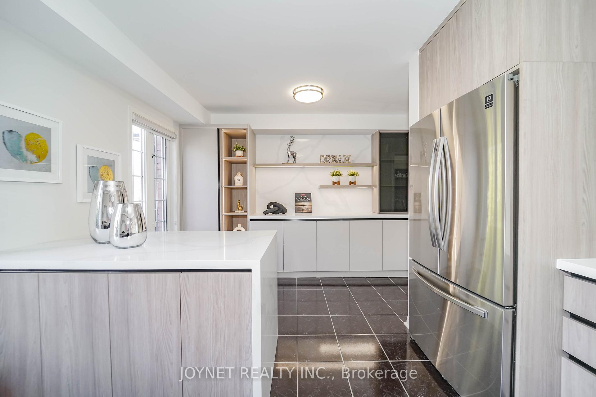 Photo 21 of 243 Yellowood Circle, Vaughan, Patterson — HOMEH