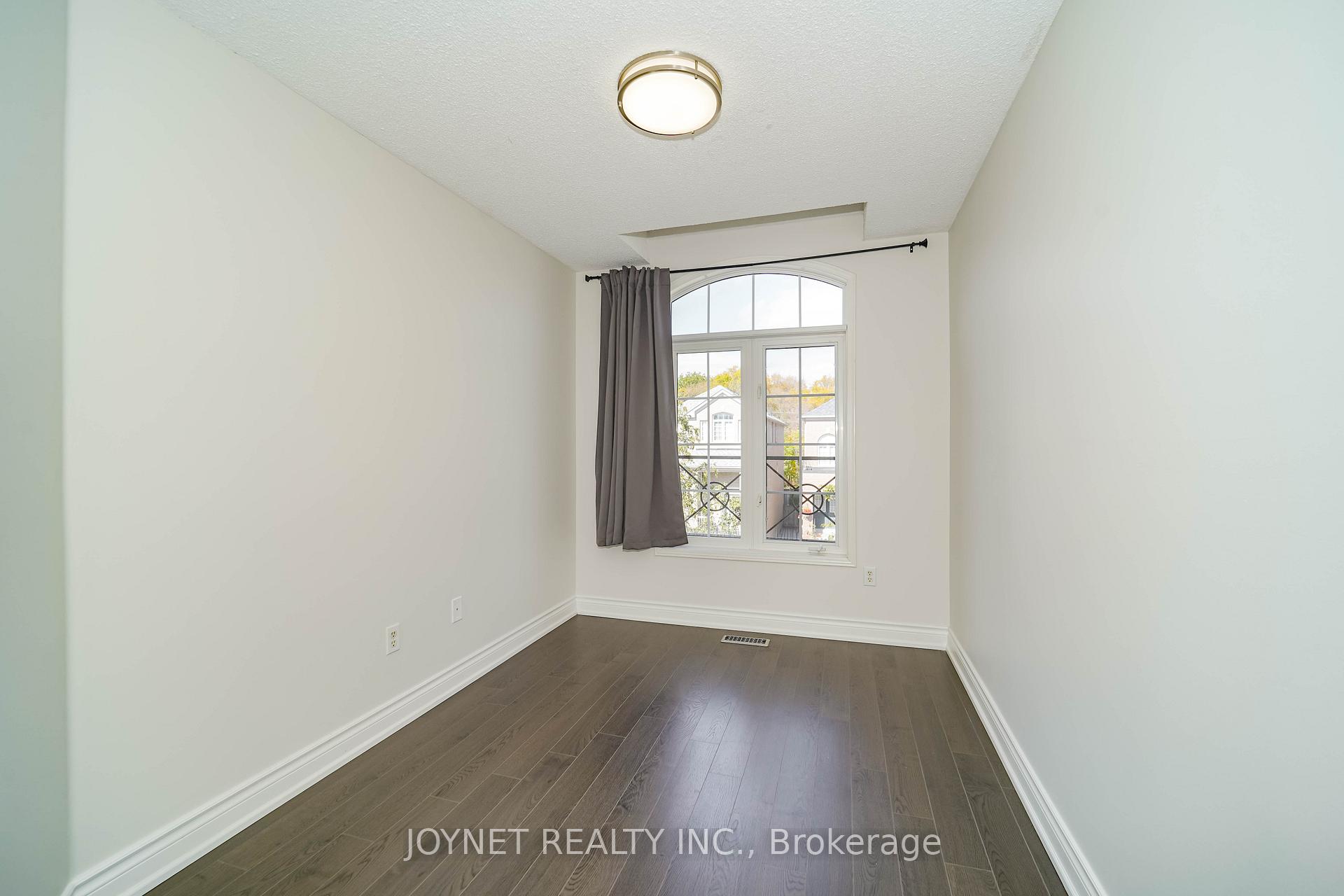 Photo 32 of 243 Yellowood Circle, Vaughan, Patterson — HOMEH