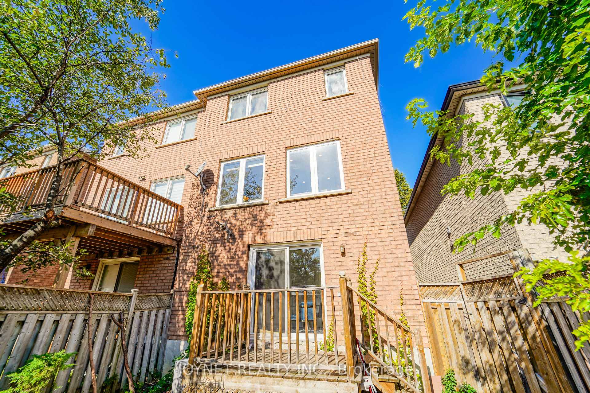 Photo 37 of 243 Yellowood Circle, Vaughan, Patterson — HOMEH