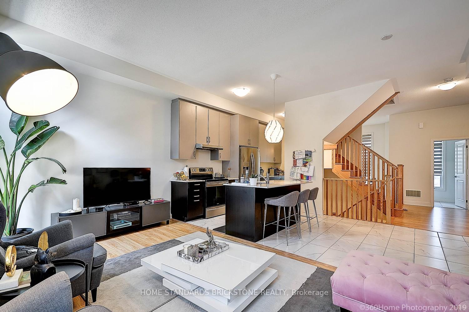Photo 2 of 47 Carpaccio Avenue, Vaughan, Vellore Village — HOMEH