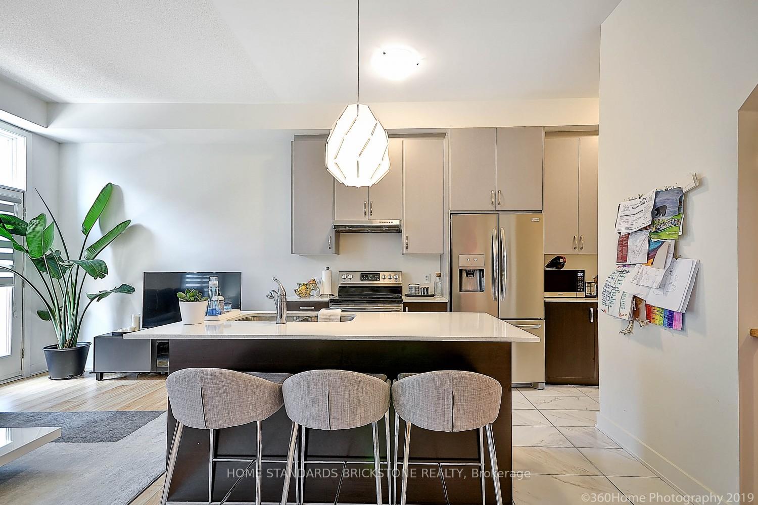 Photo 5 of 47 Carpaccio Avenue, Vaughan, Vellore Village — HOMEH