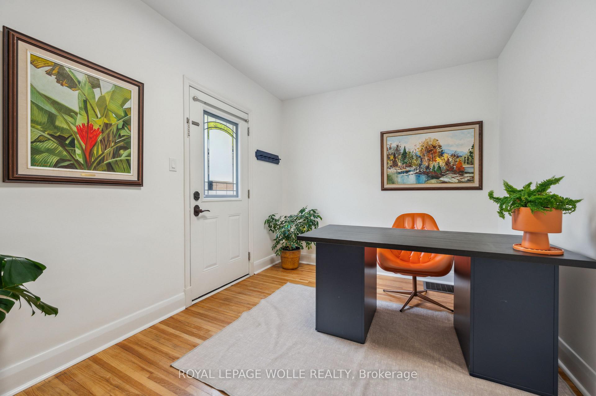 Photo 22 of 158 Lucan Avenue, Waterloo — HOMEH
