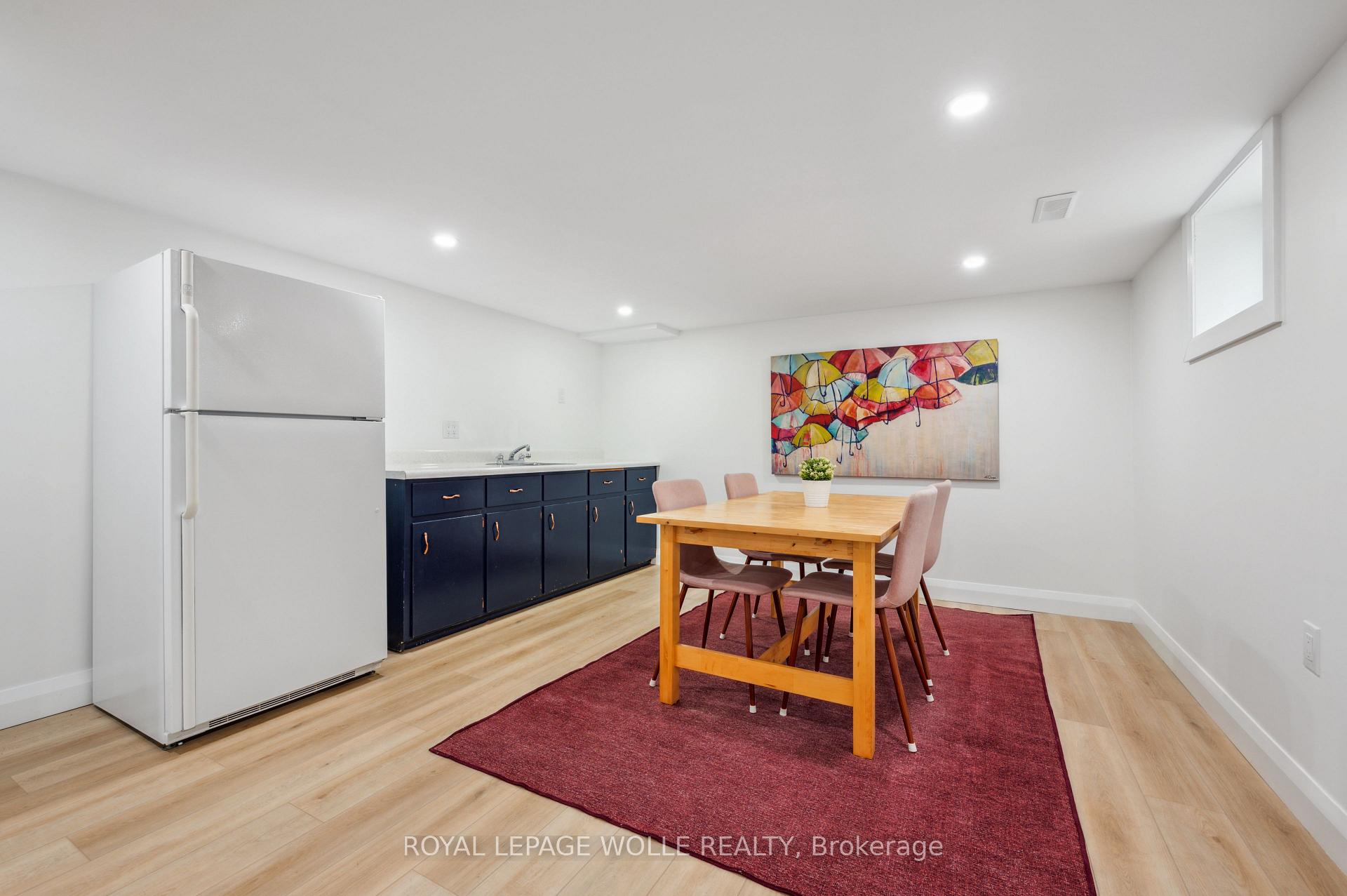 Photo 31 of 158 Lucan Avenue, Waterloo — HOMEH