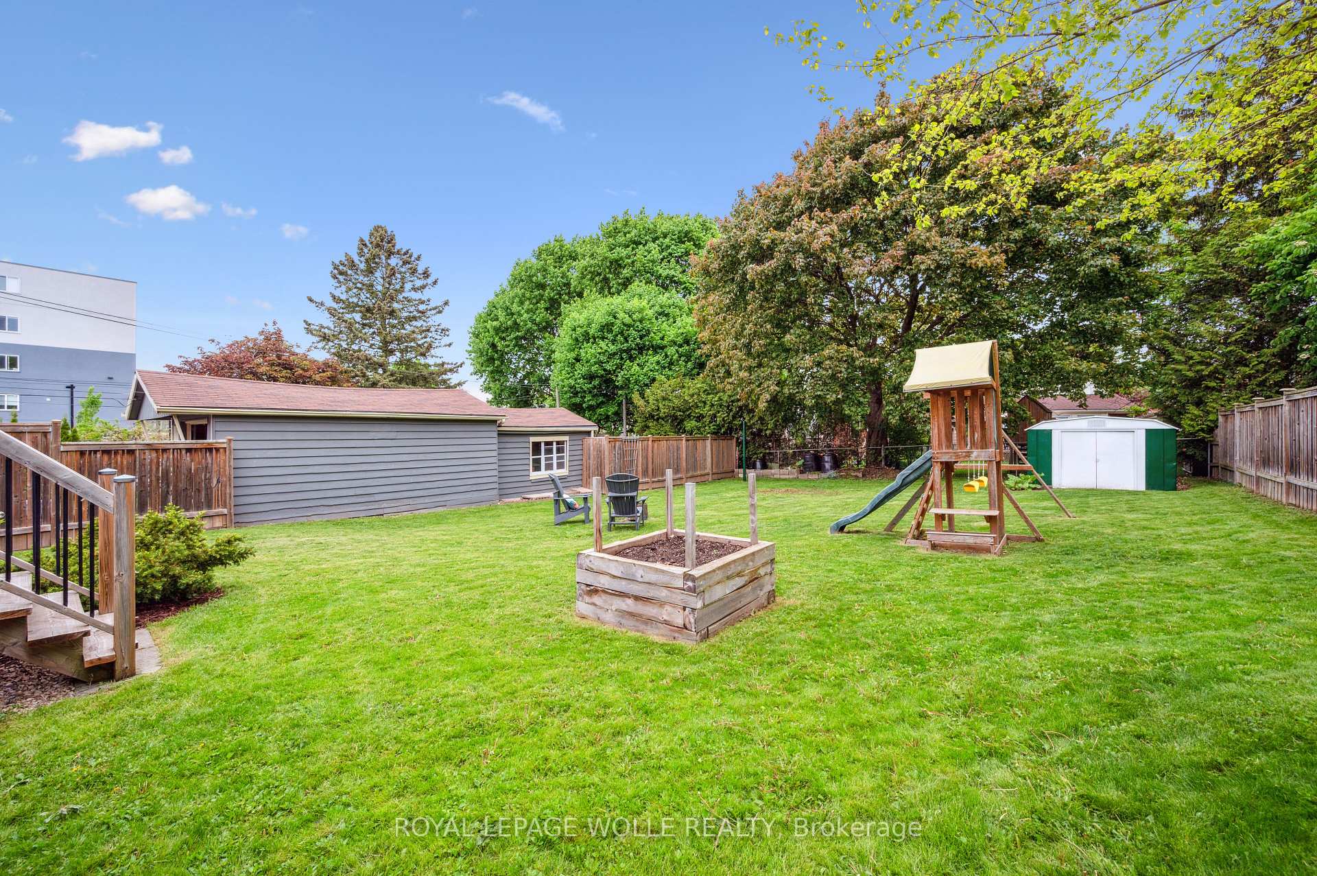 Photo 35 of 158 Lucan Avenue, Waterloo — HOMEH