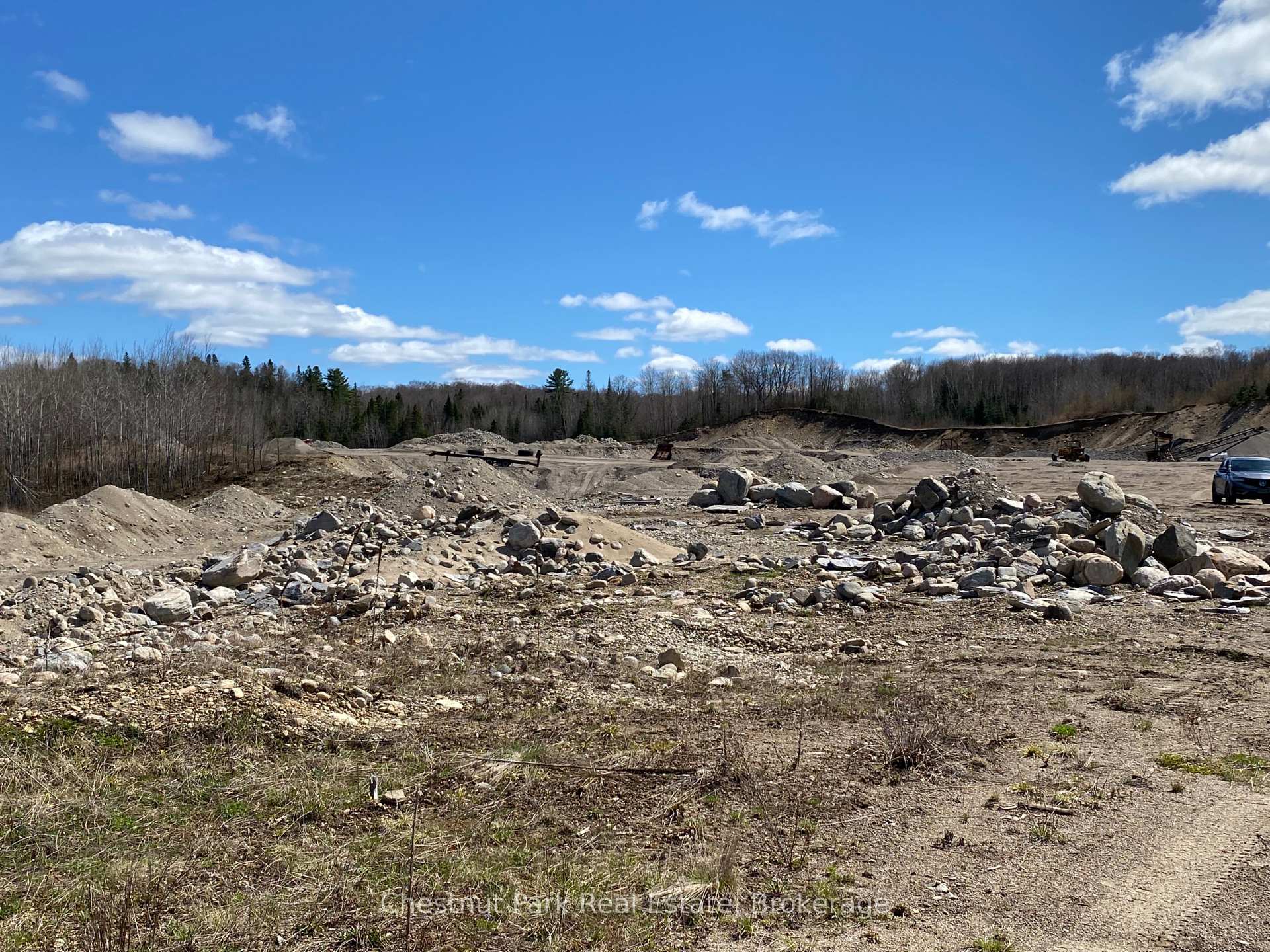 Photo 4 of 1302 Garage Road, Armour — HOMEH