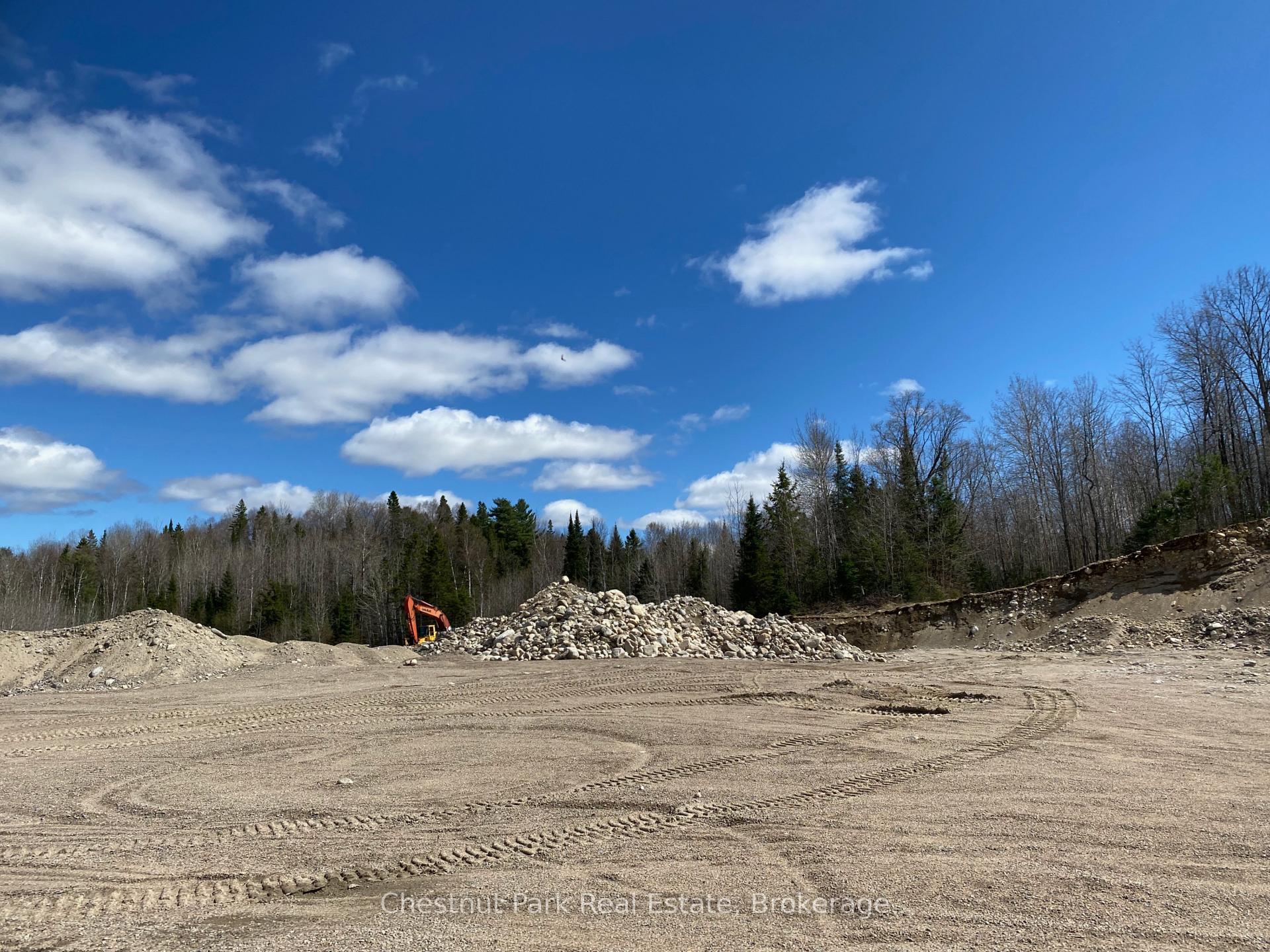Photo 9 of 1302 Garage Road, Armour — HOMEH