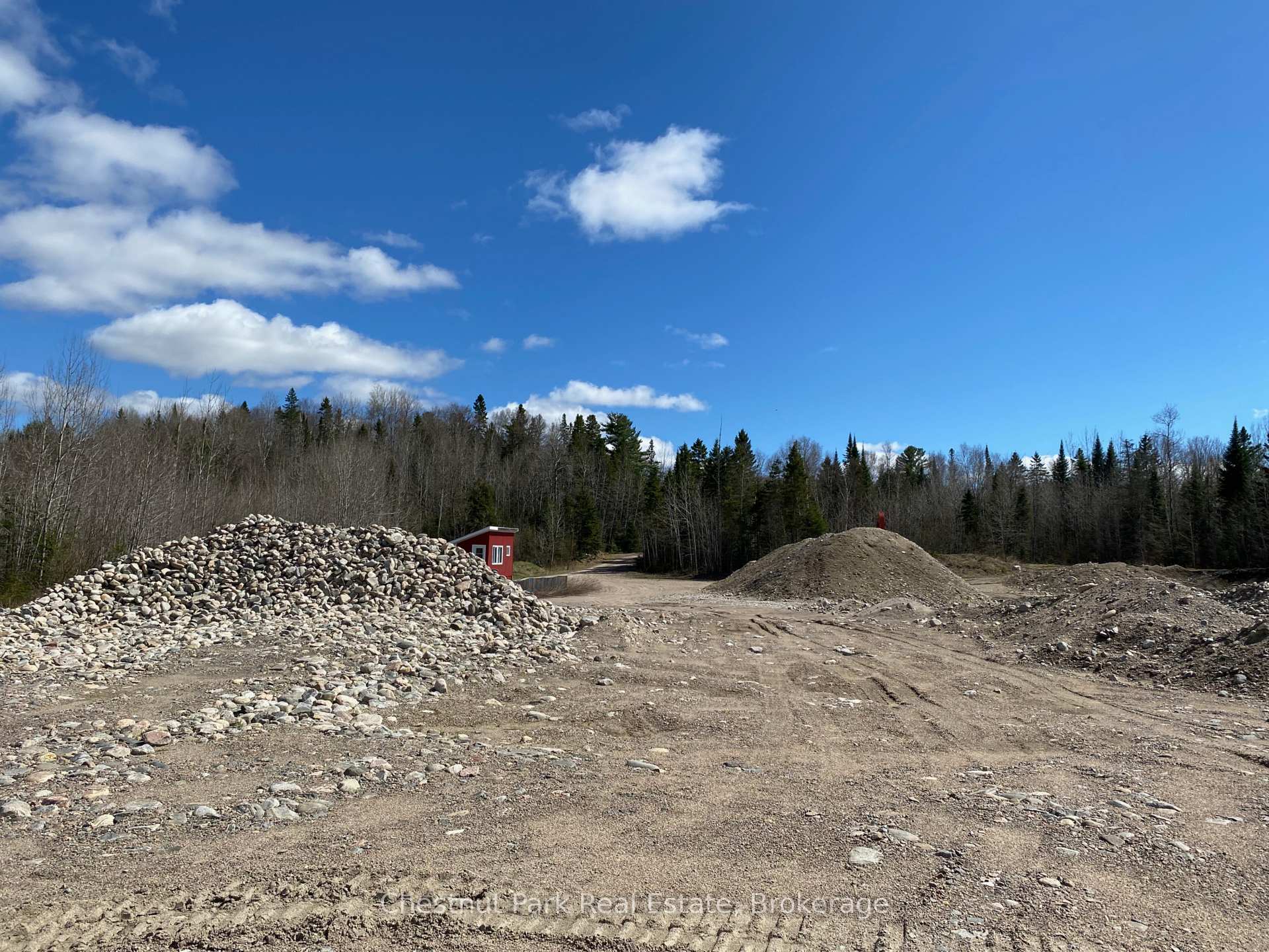 Photo 22 of 1302 Garage Road, Armour — HOMEH
