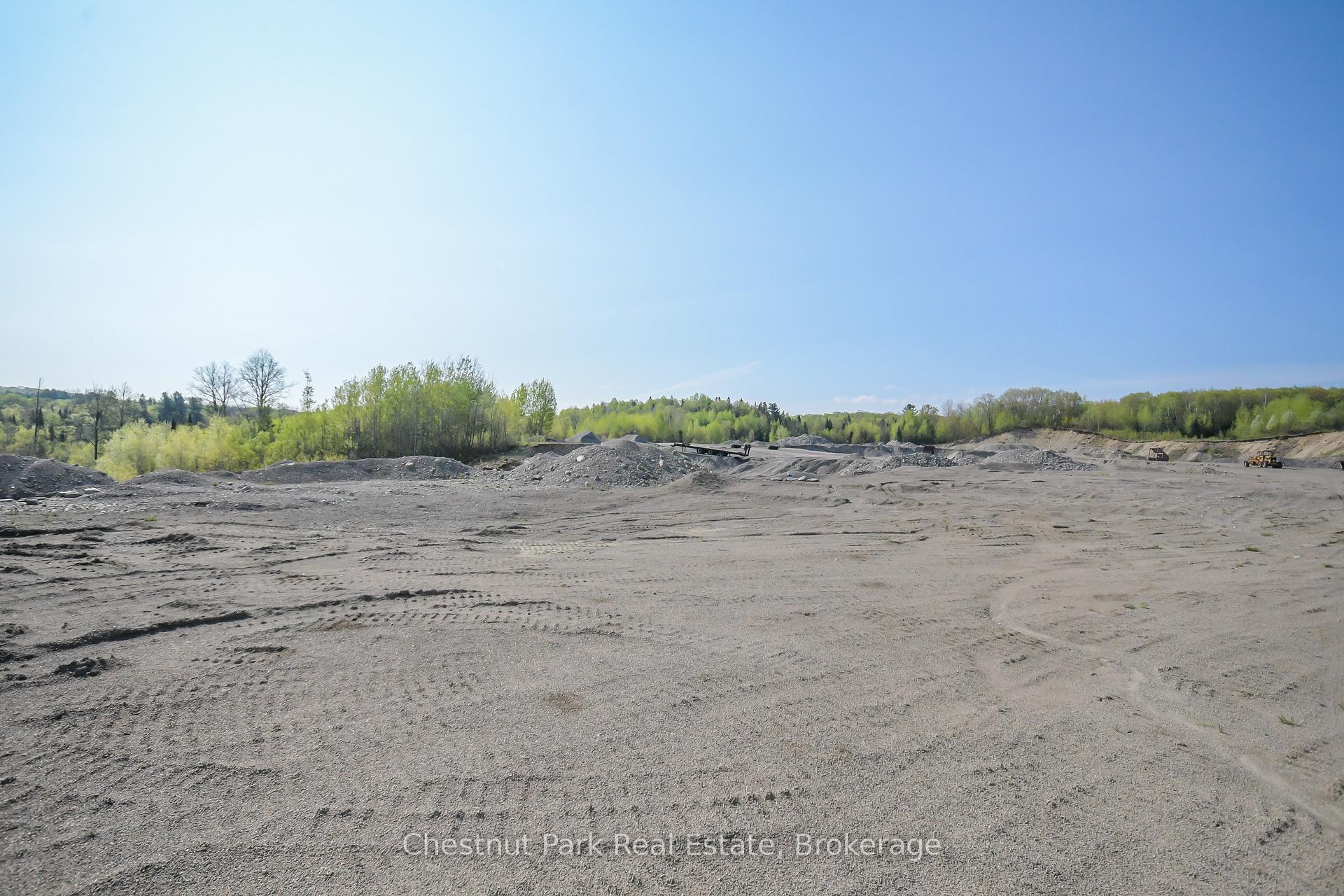Photo 35 of 1302 Garage Road, Armour — HOMEH