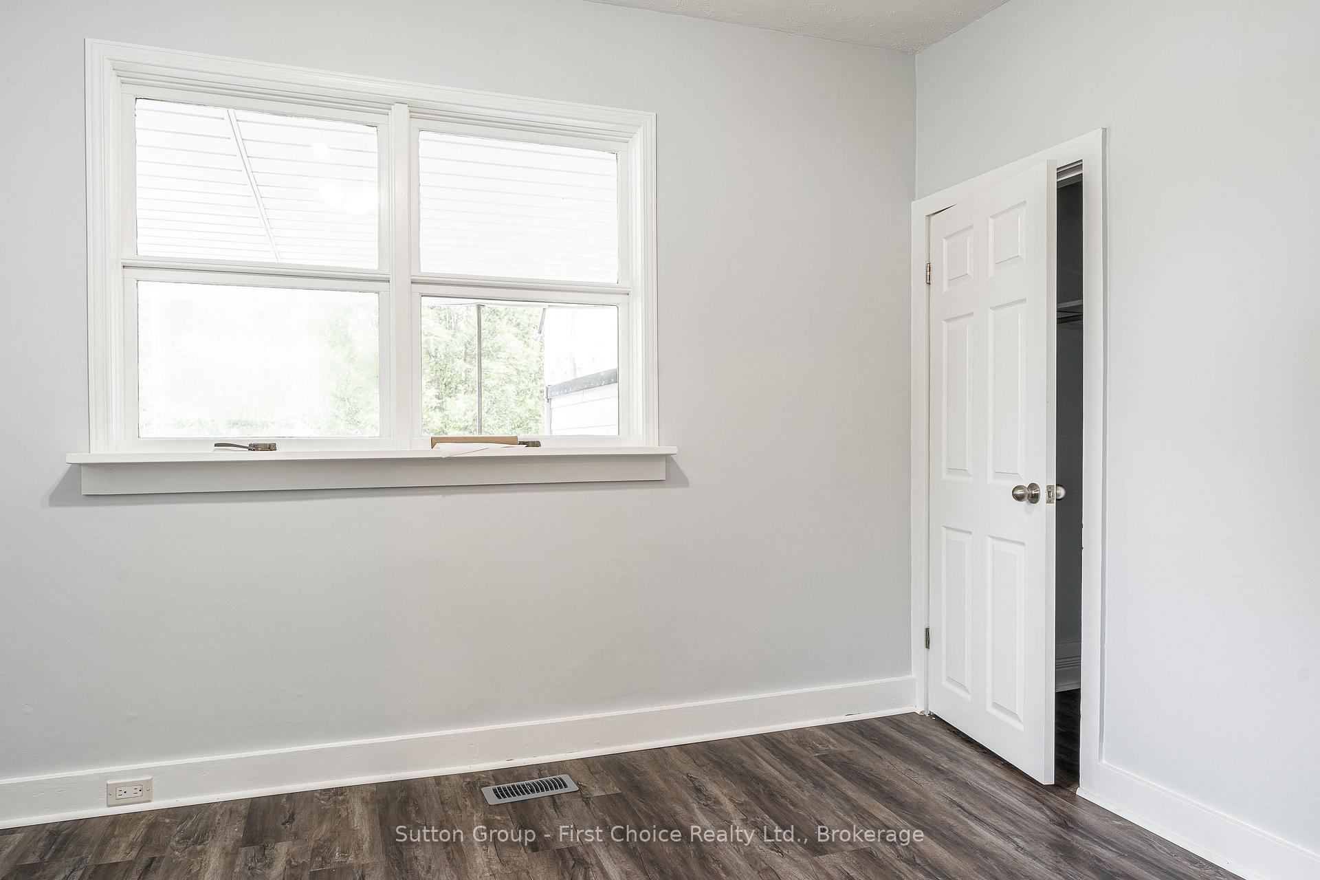 Photo 11 of 44 Huron Road, West Perth, Mitchell — HOMEH