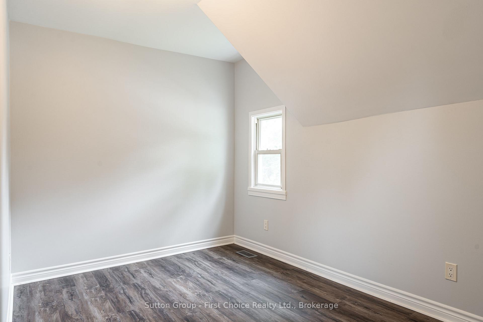 Photo 19 of 44 Huron Road, West Perth, Mitchell — HOMEH