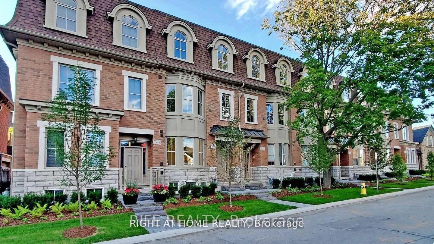 Photo 1 of Unit 3, 2 Church Street, Vaughan, Maple — HOMEH