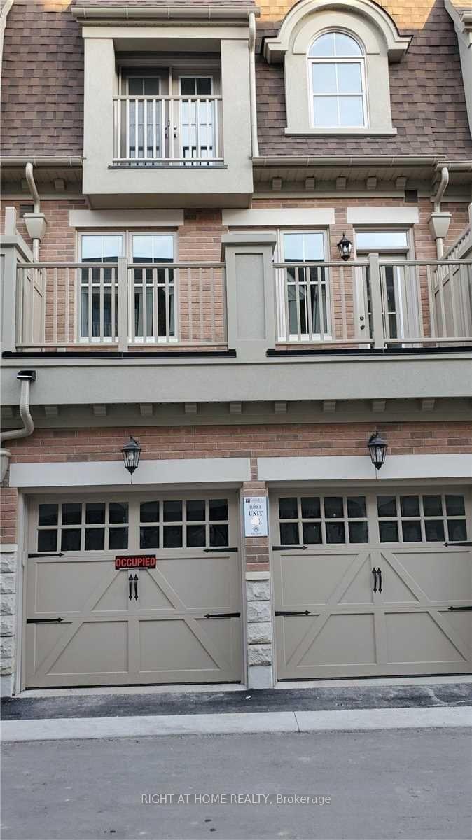 Photo 2 of Unit 3, 2 Church Street, Vaughan, Maple — HOMEH