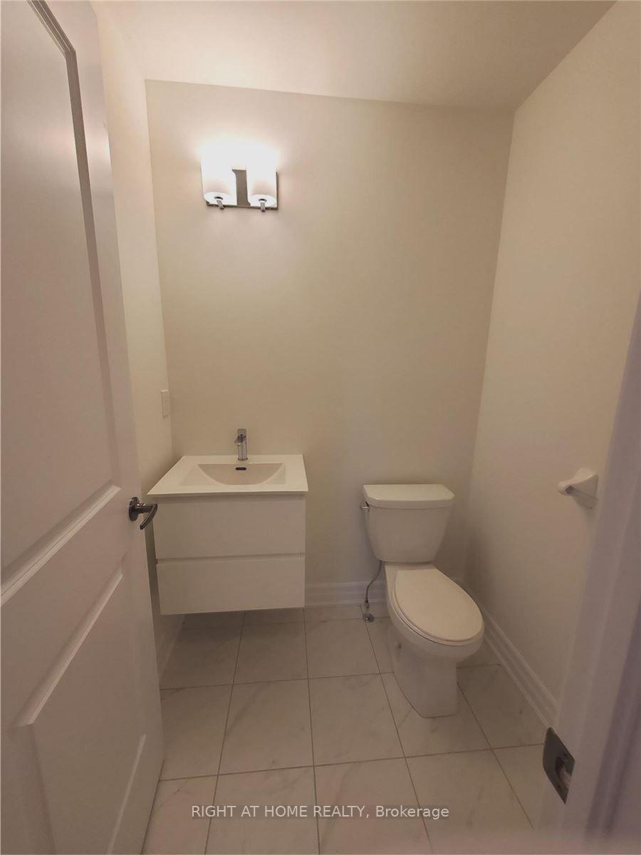 Photo 13 of Unit 3, 2 Church Street, Vaughan, Maple — HOMEH
