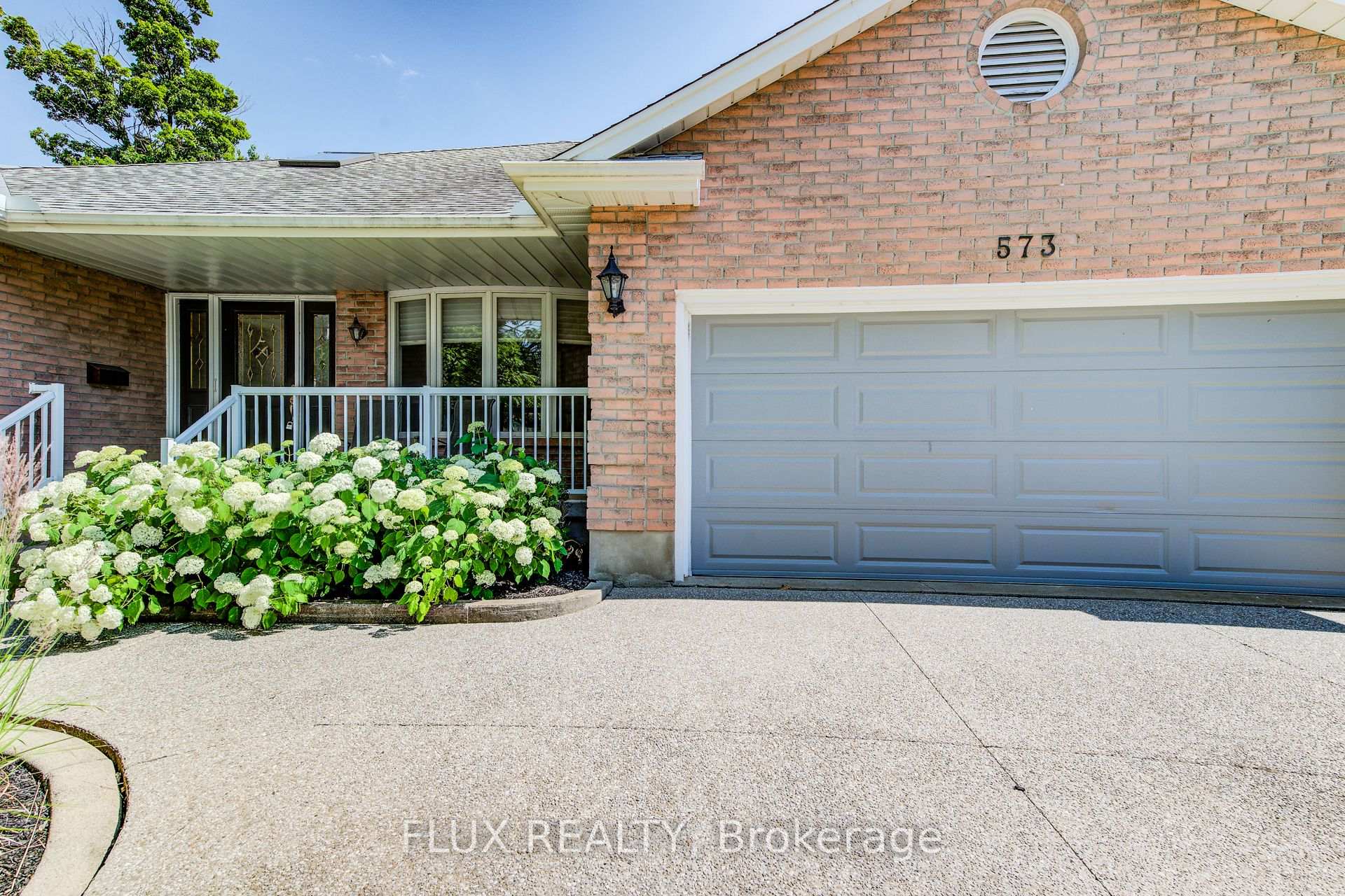 Photo 4 of 573 Hemingway Place, Waterloo — HOMEH