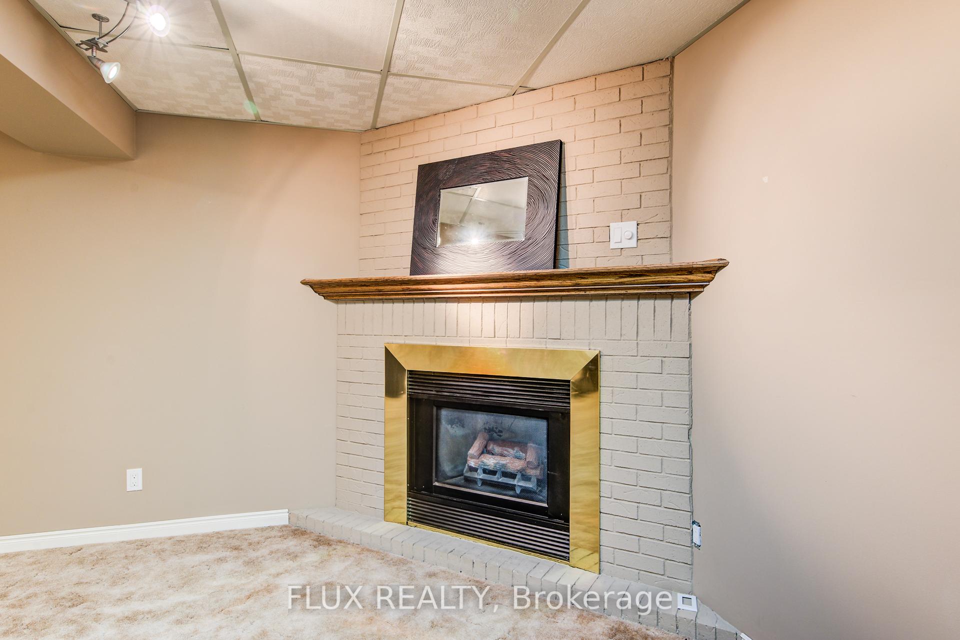 Photo 39 of 573 Hemingway Place, Waterloo — HOMEH
