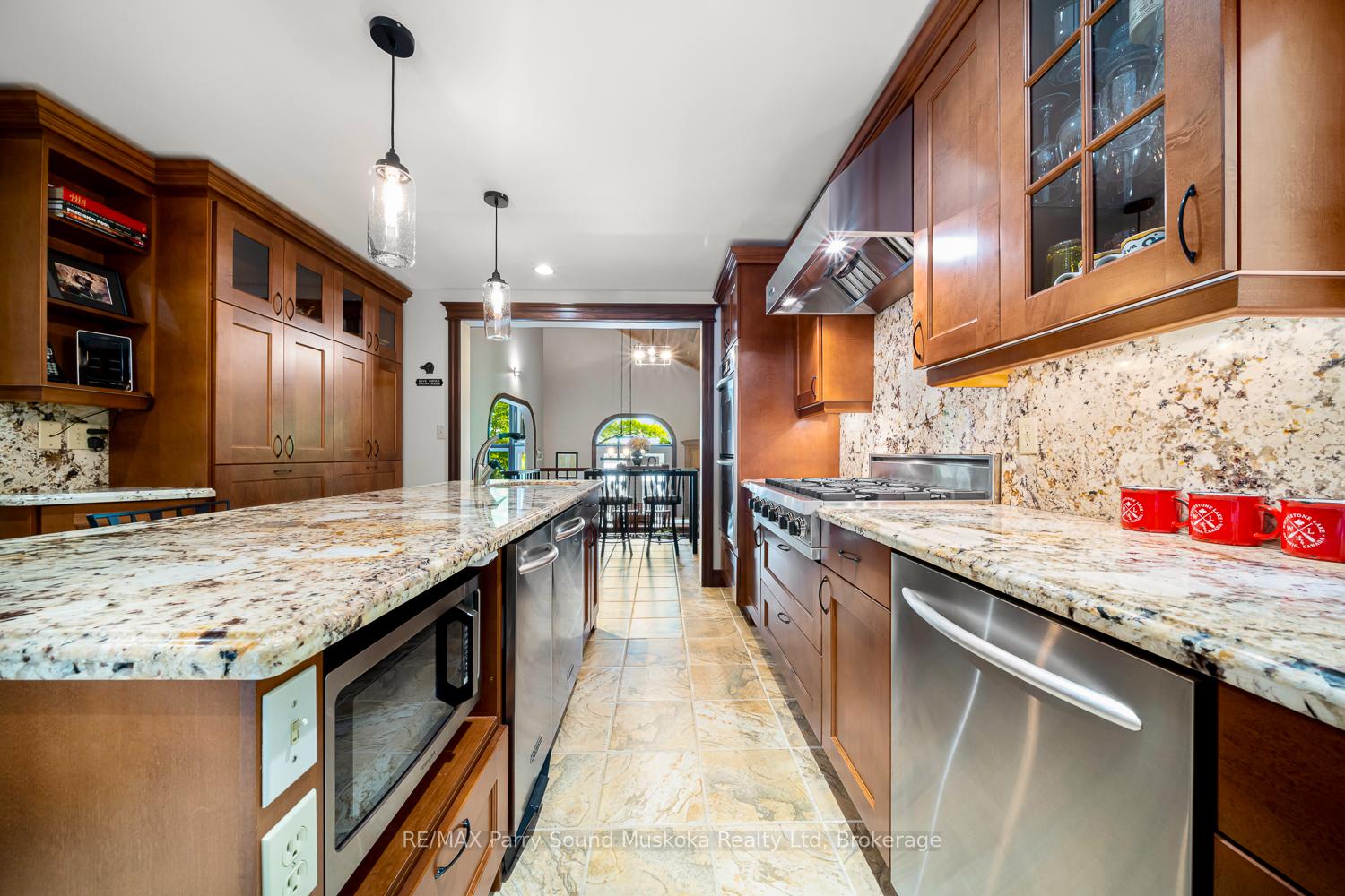 Photo 11 of 456 North Meadowcove Road, Whitestone, Hagerman — HOMEH