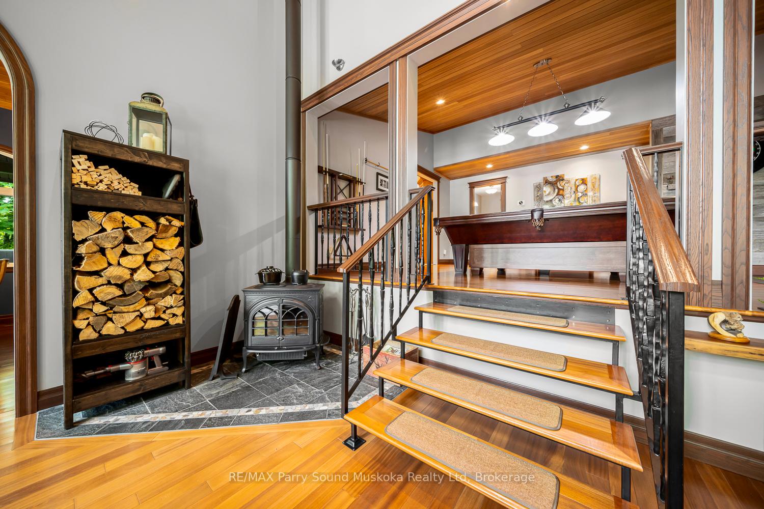Photo 22 of 456 North Meadowcove Road, Whitestone, Hagerman — HOMEH