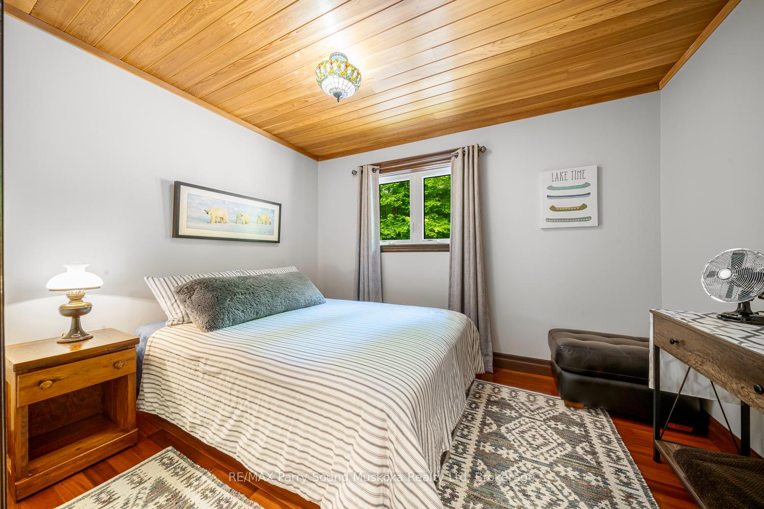 Photo 30 of 456 North Meadowcove Road, Whitestone, Hagerman — HOMEH