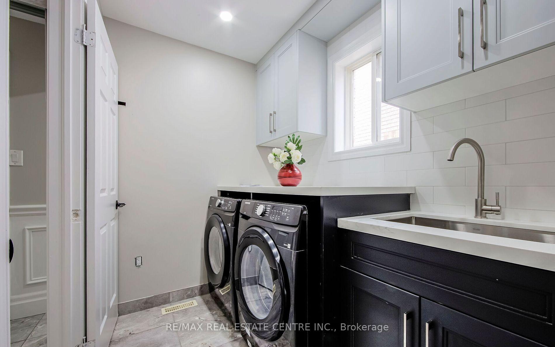 Photo 33 of 11 Priscilla's Place, Barrie, Painswick South — HOMEH