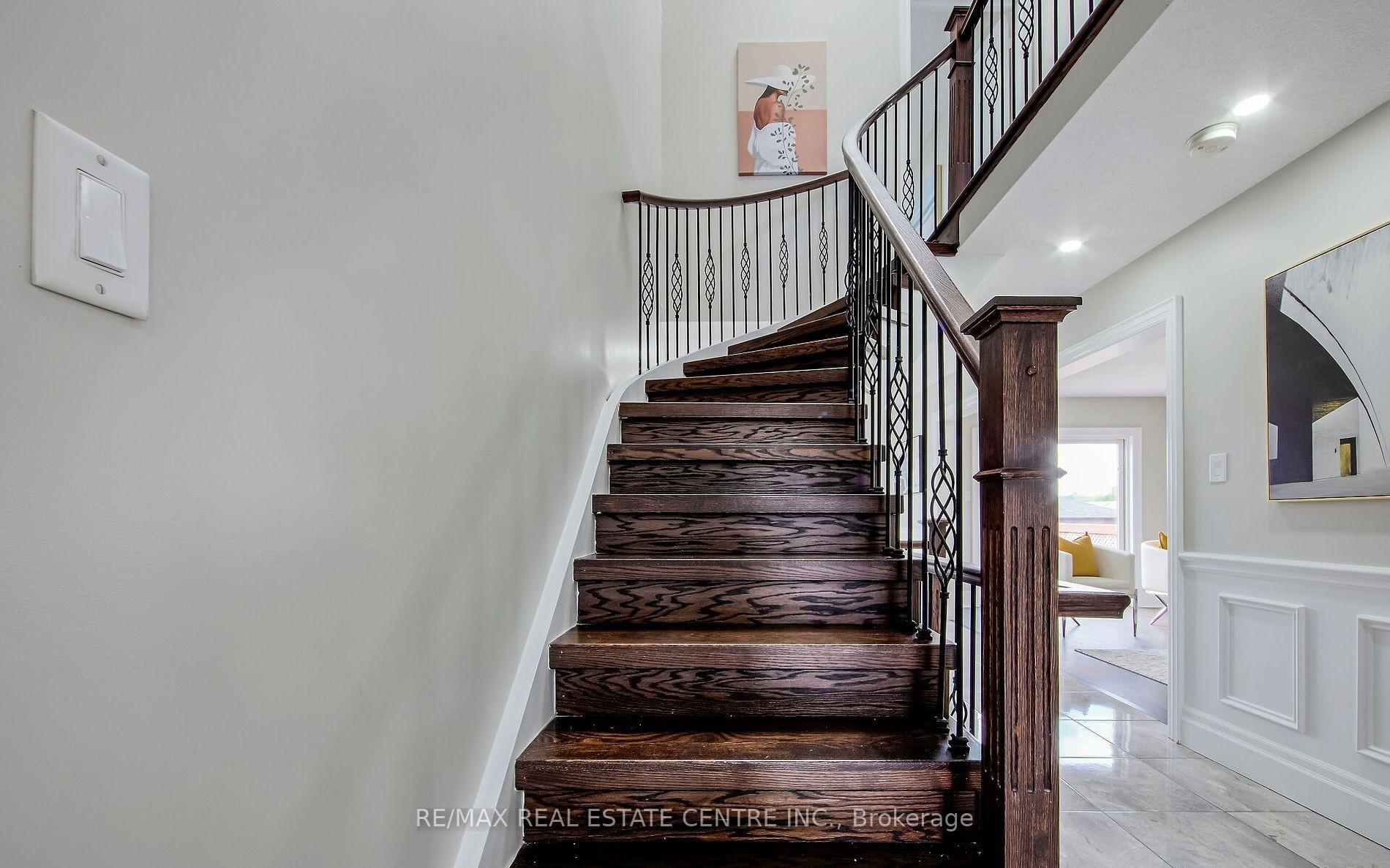 Photo 26 of 11 Priscilla's Place, Barrie, Painswick South — HOMEH