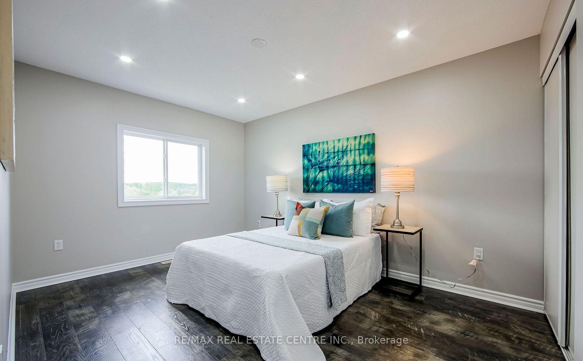 Photo 20 of 11 Priscilla's Place, Barrie, Painswick South — HOMEH