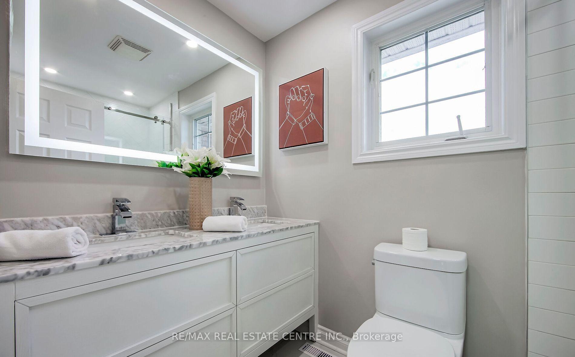 Photo 32 of 11 Priscilla's Place, Barrie, Painswick South — HOMEH