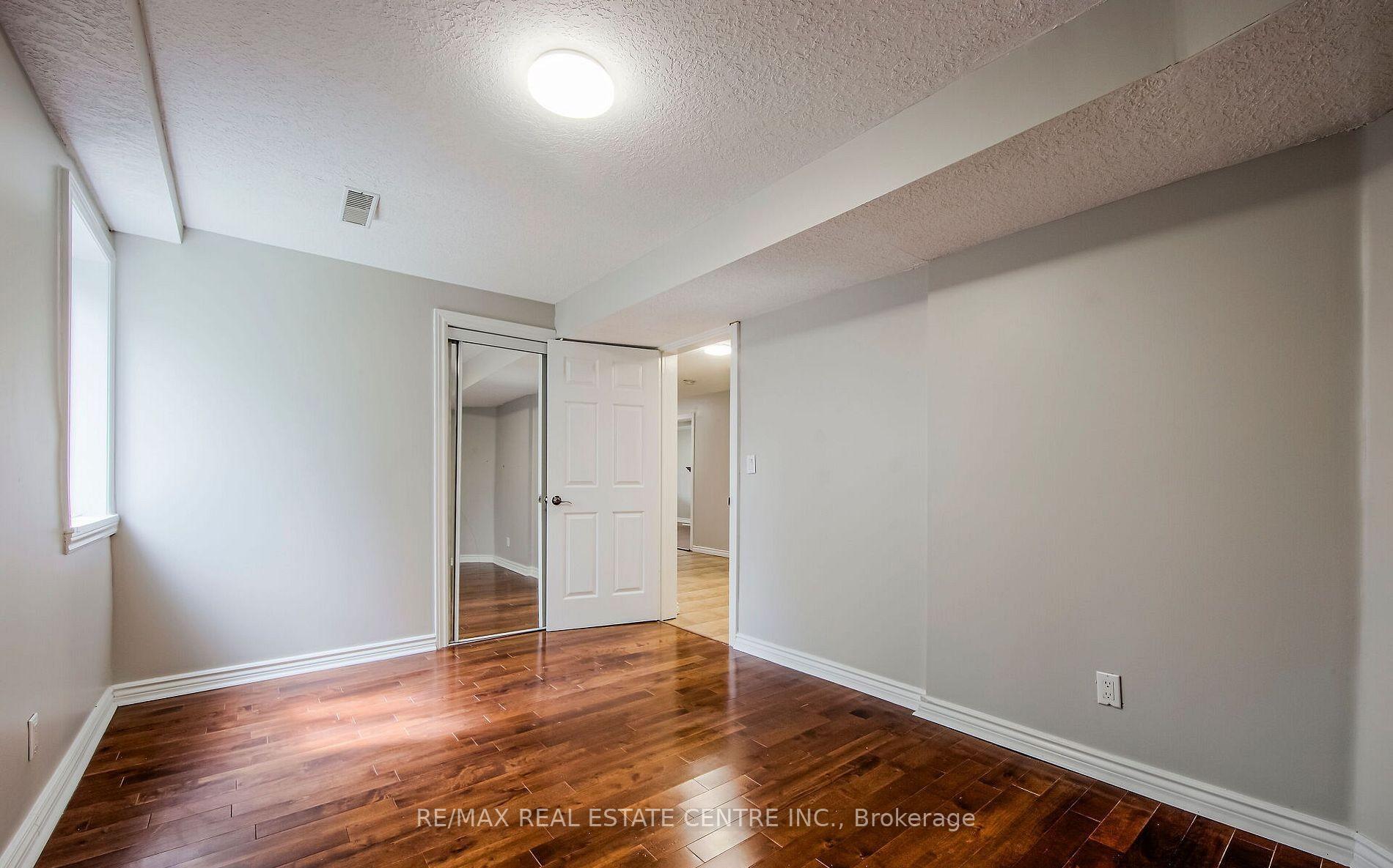Photo 29 of 11 Priscilla's Place, Barrie, Painswick South — HOMEH