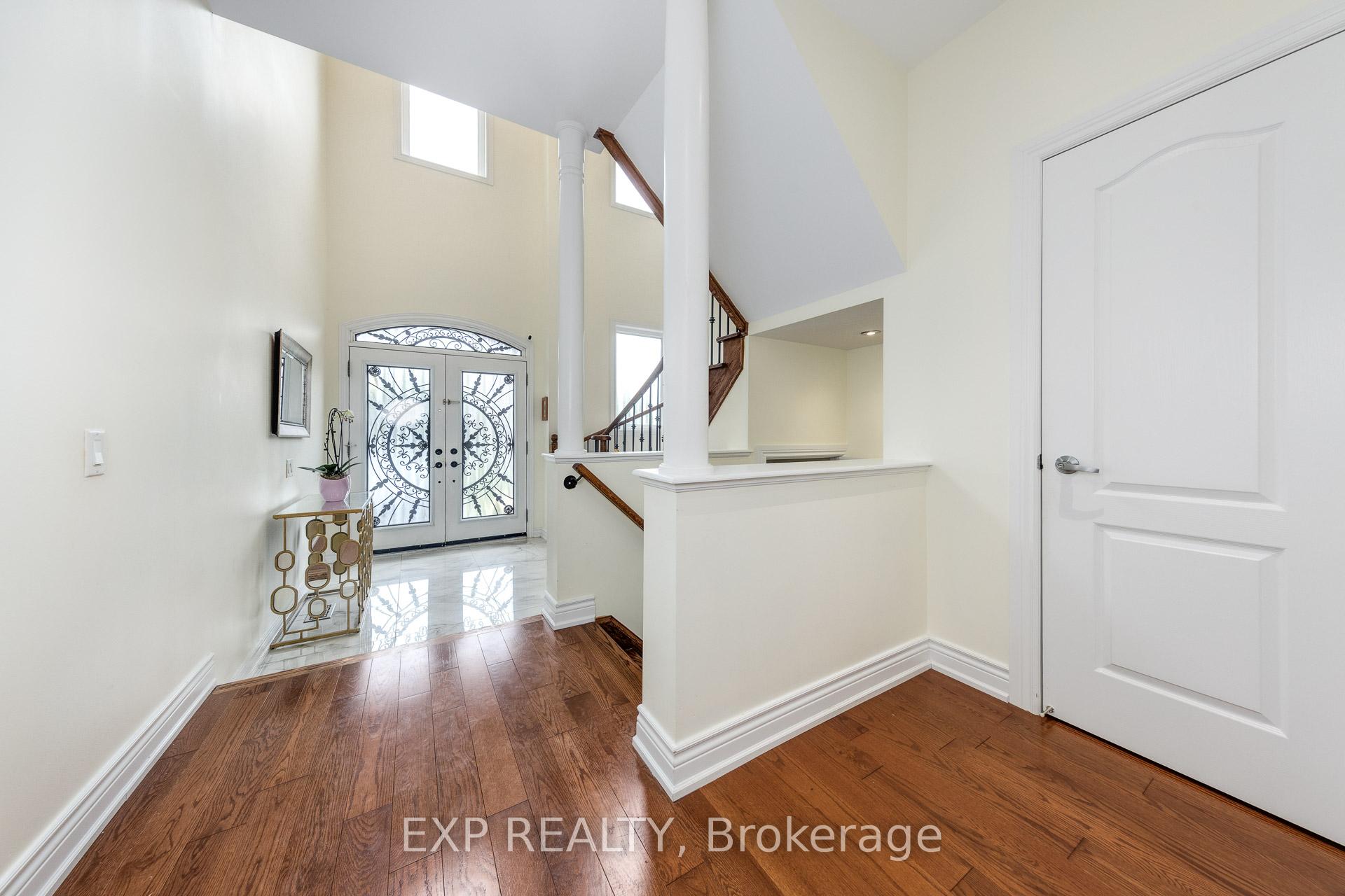 Photo 5 of 305 Via Romano Boulevard, Vaughan, Patterson — HOMEH