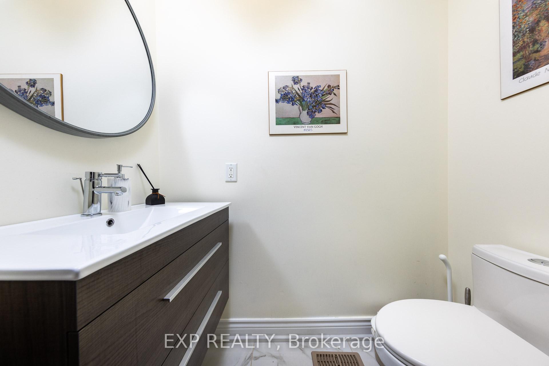 Photo 18 of 305 Via Romano Boulevard, Vaughan, Patterson — HOMEH