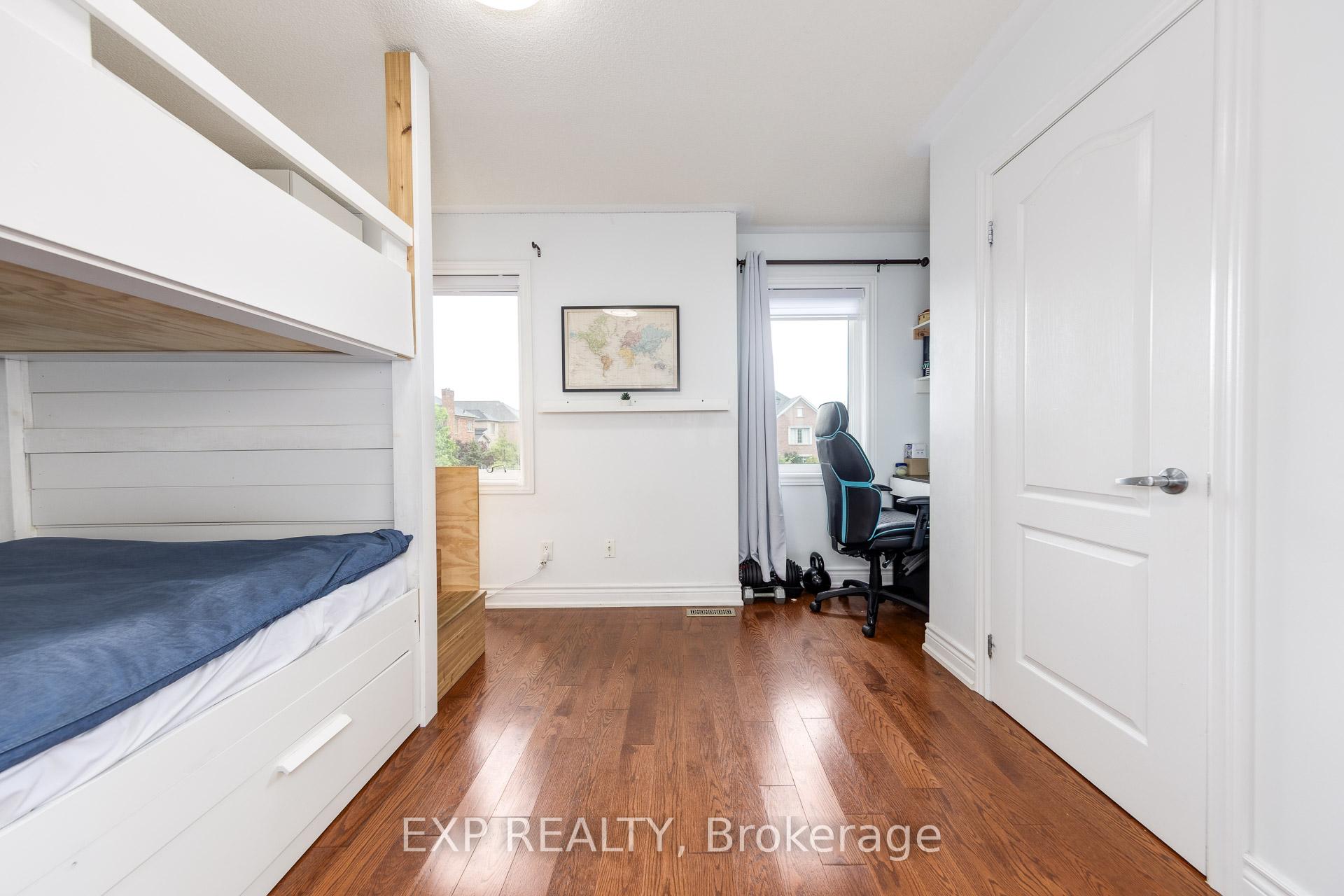 Photo 22 of 305 Via Romano Boulevard, Vaughan, Patterson — HOMEH