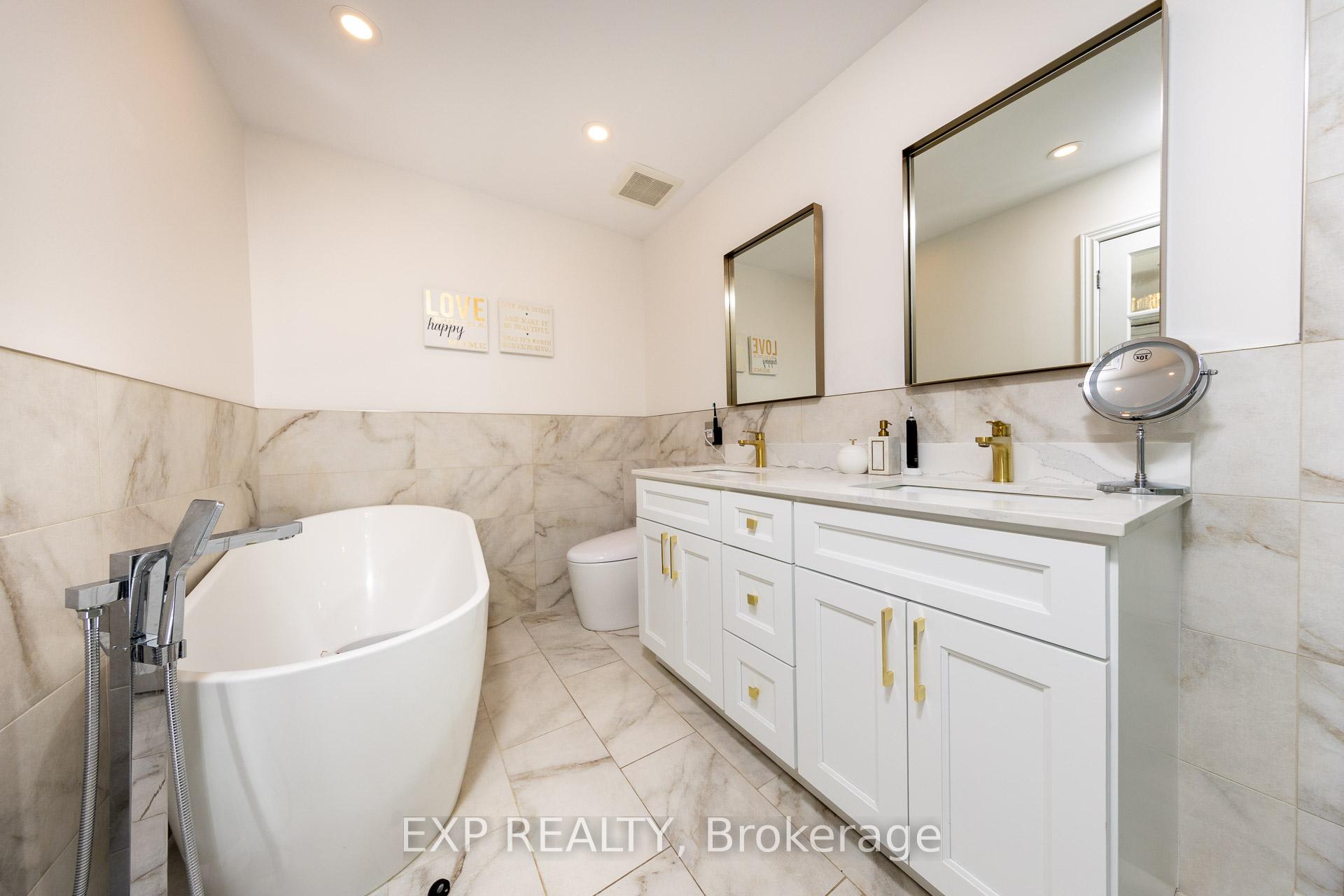 Photo 30 of 305 Via Romano Boulevard, Vaughan, Patterson — HOMEH