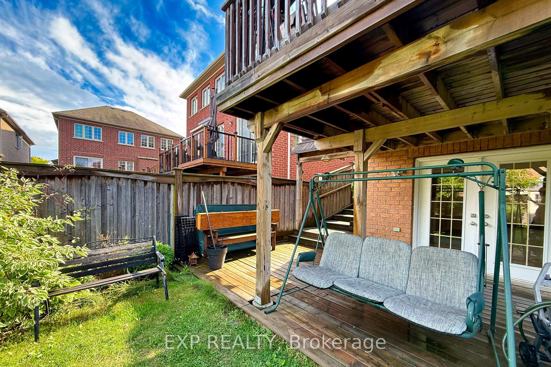 Photo 43 of 305 Via Romano Boulevard, Vaughan, Patterson — HOMEH
