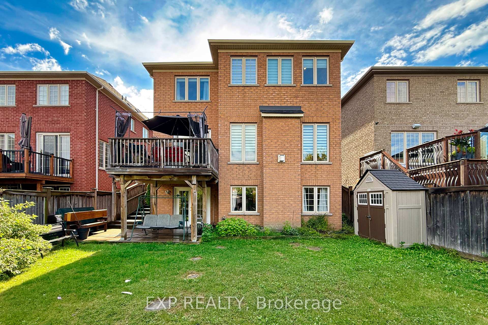 Photo 45 of 305 Via Romano Boulevard, Vaughan, Patterson — HOMEH