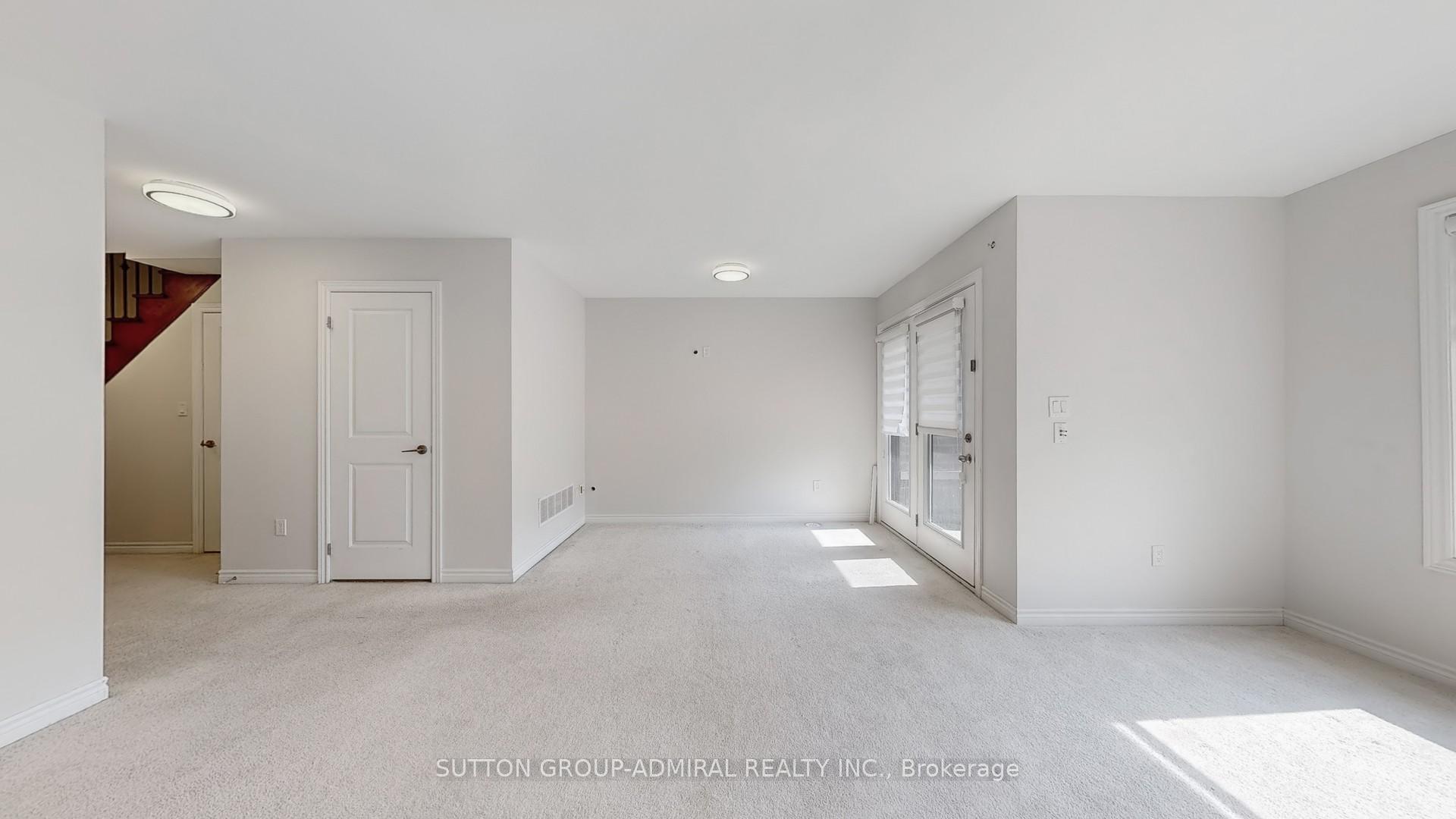 Photo 5 of 111 Golden Trail, Vaughan, Patterson — HOMEH
