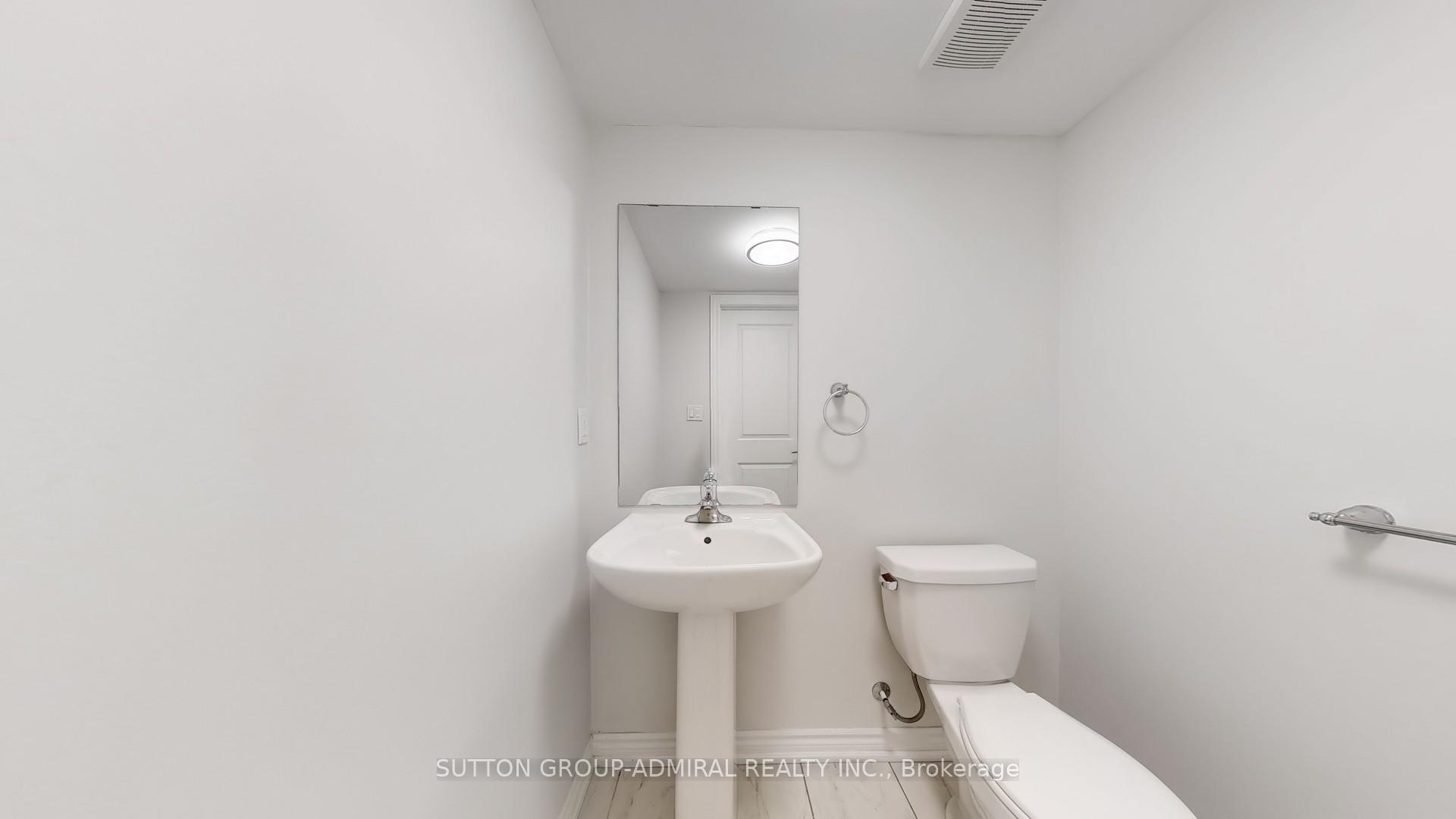 Photo 8 of 111 Golden Trail, Vaughan, Patterson — HOMEH