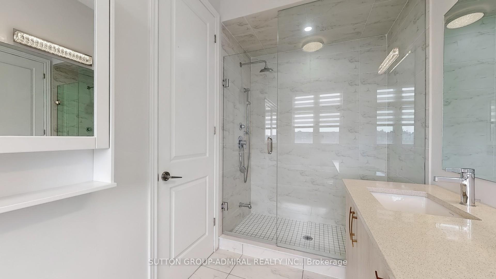 Photo 28 of 111 Golden Trail, Vaughan, Patterson — HOMEH