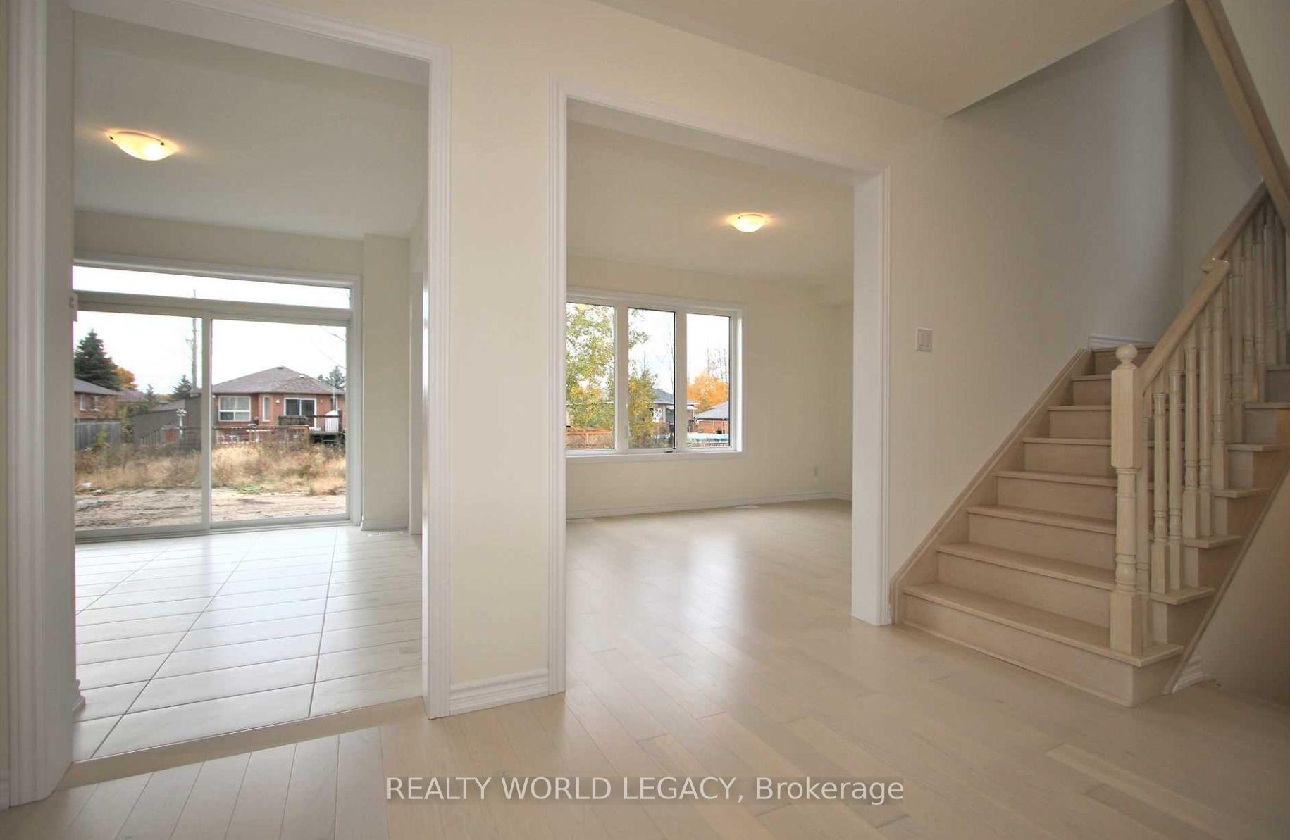 Photo 3 of 7 Beatrice Drive, Wasaga Beach — HOMEH