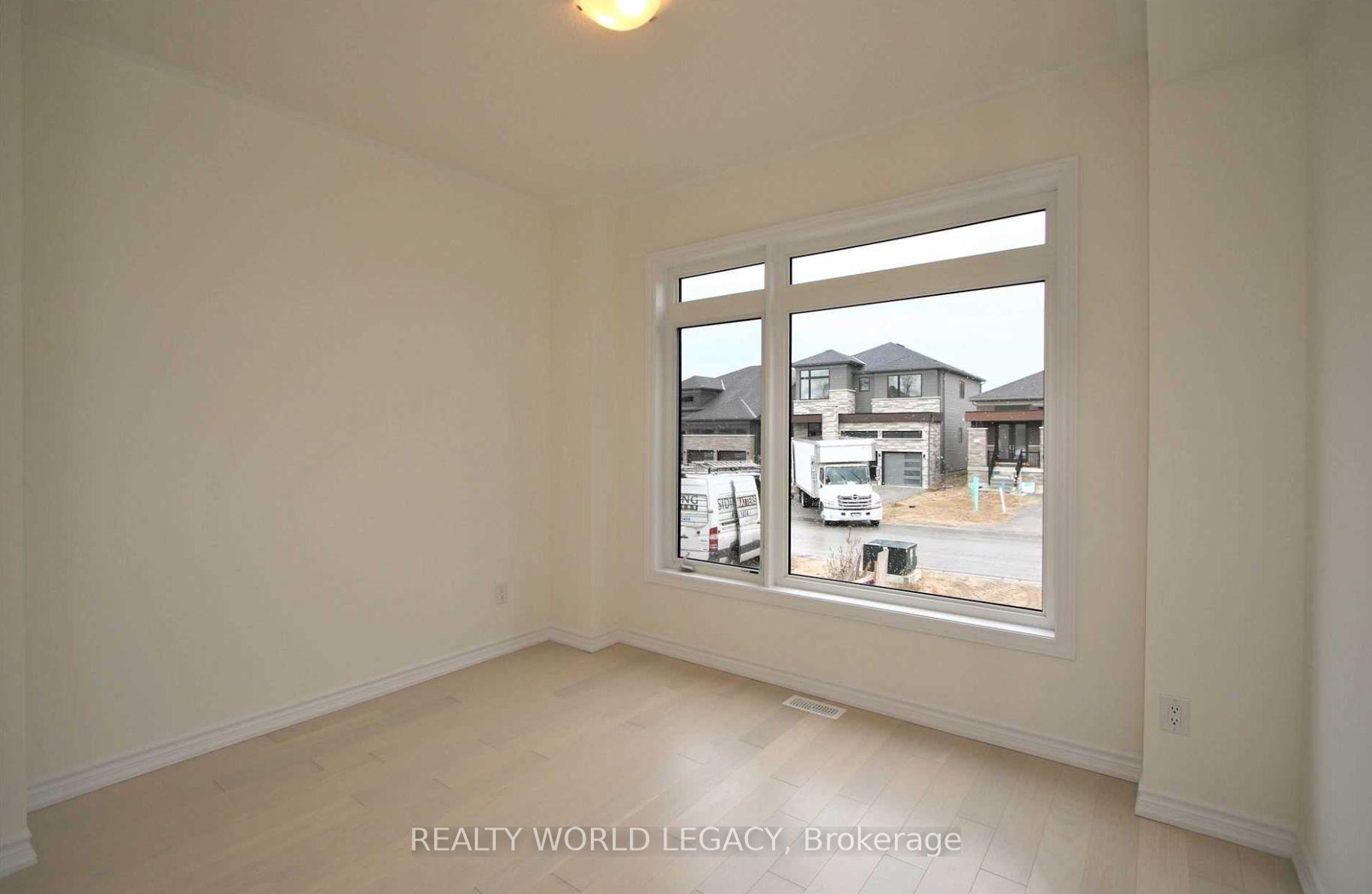 Photo 14 of 7 Beatrice Drive, Wasaga Beach — HOMEH