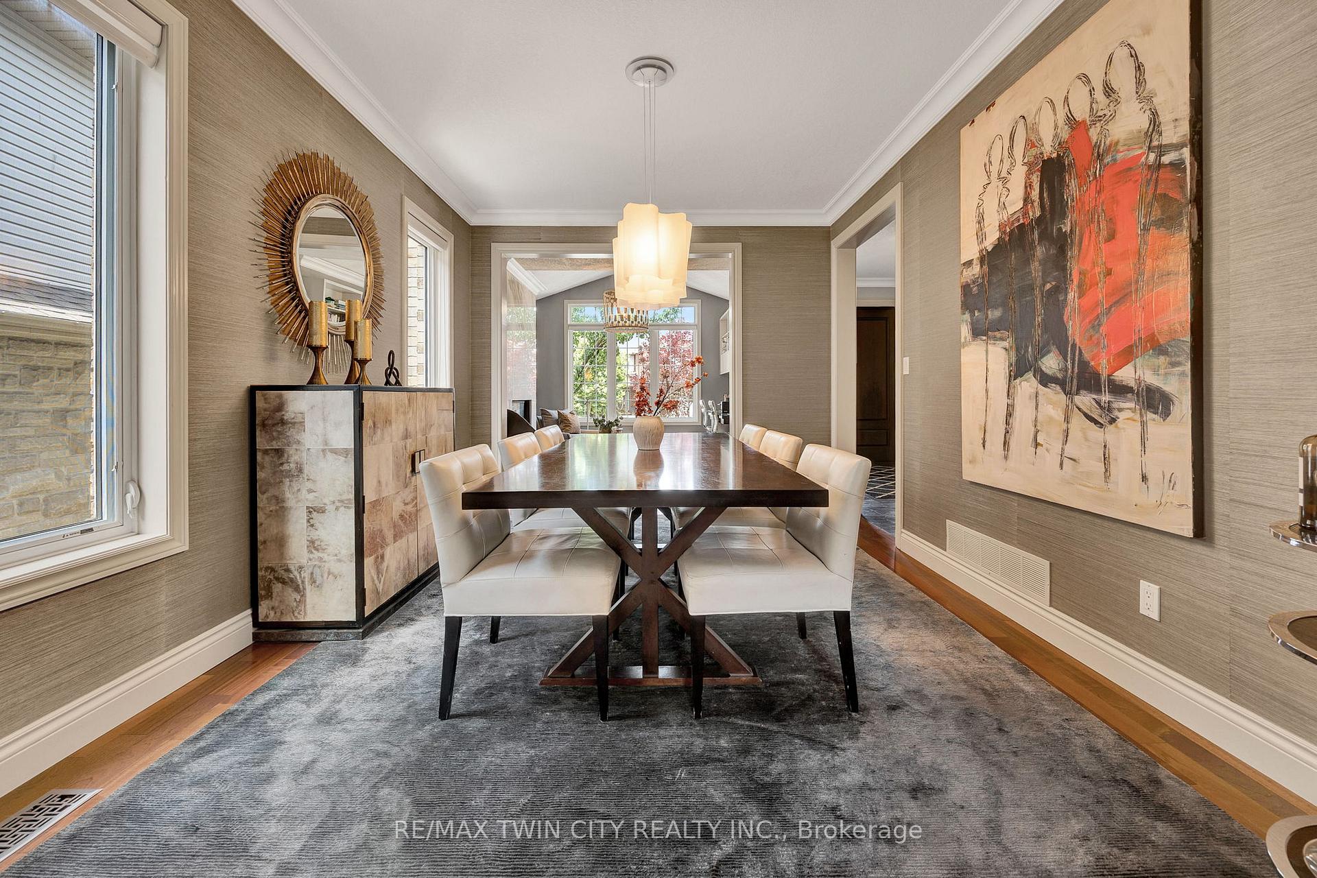 Photo 12 of 847 Creekside Drive, Waterloo — HOMEH