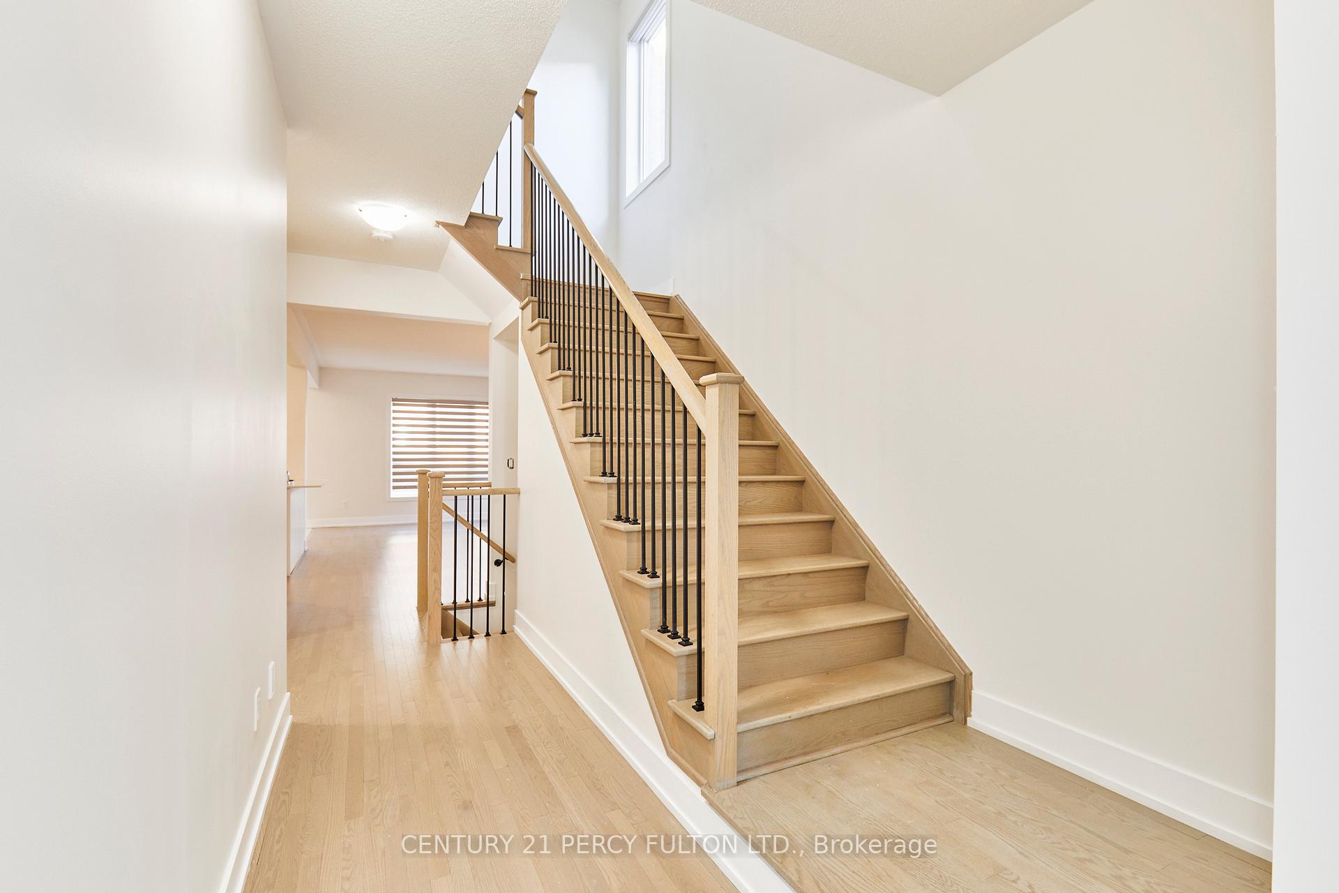 Photo 4 of 47 Dorian Drive, Whitby, Rural Whitby — HOMEH