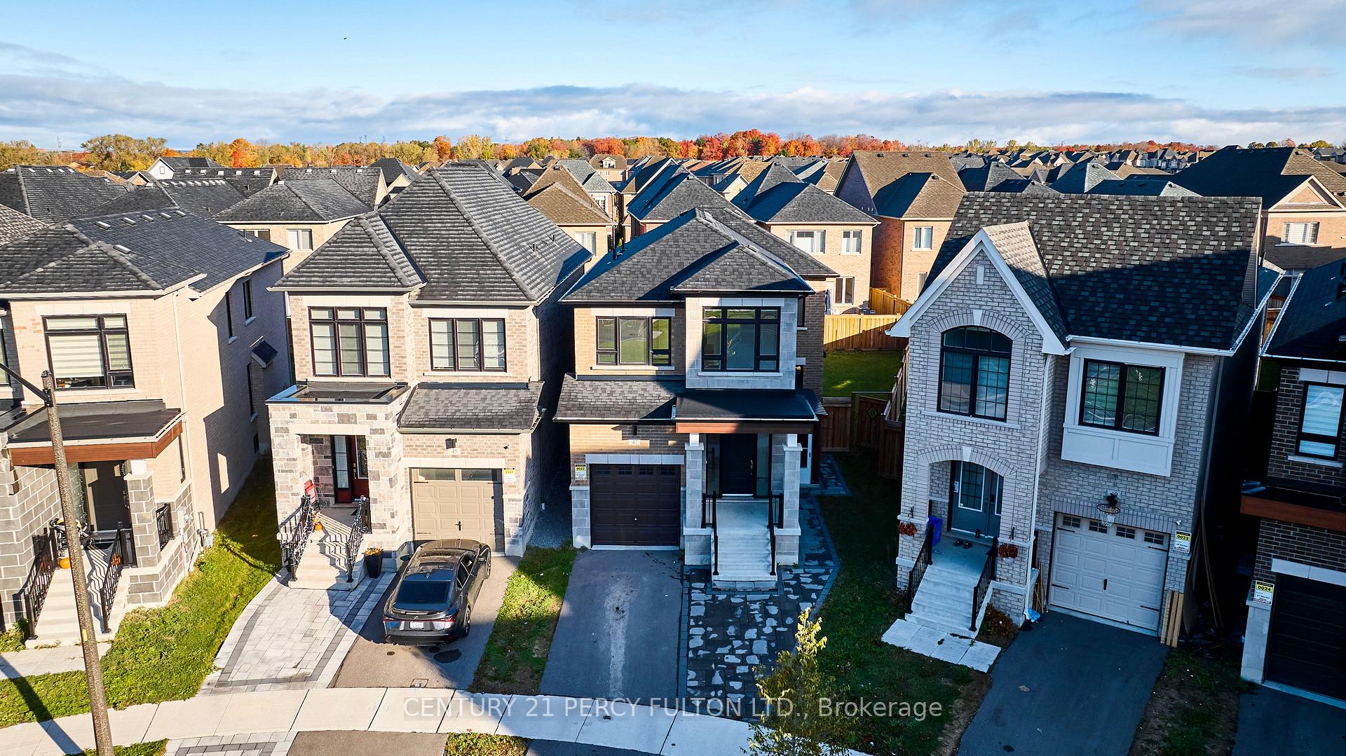Photo 23 of 47 Dorian Drive, Whitby, Rural Whitby — HOMEH