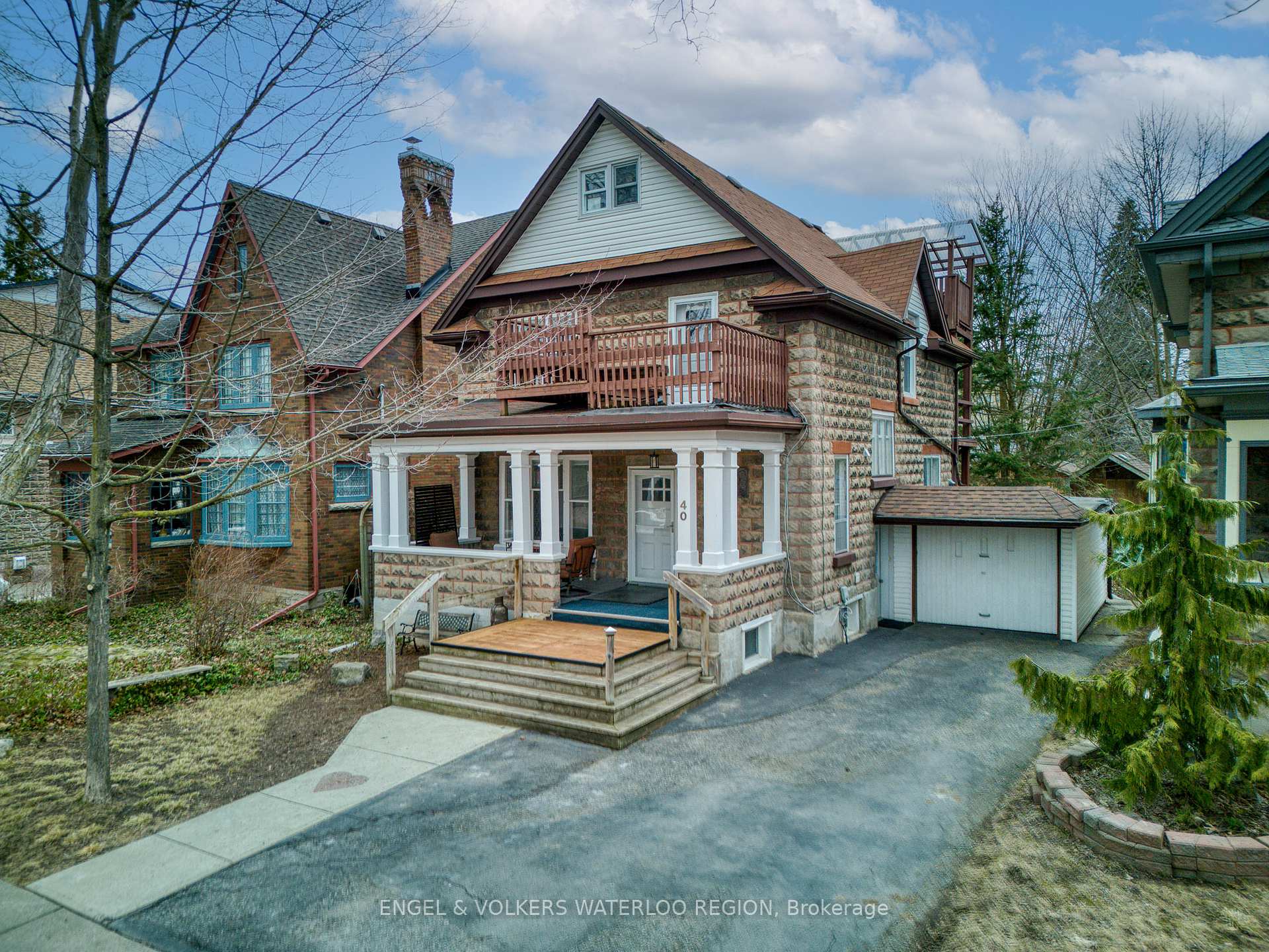 Photo 3 of 40 Menno Street, Waterloo — HOMEH