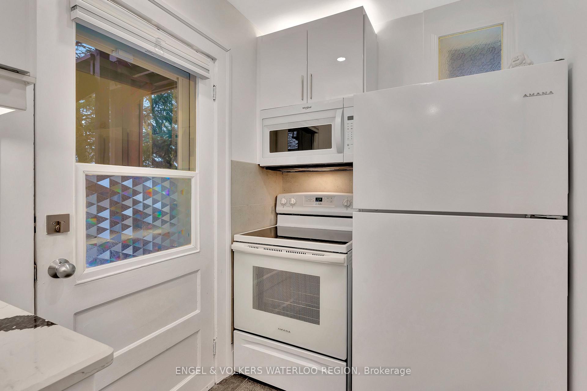 Photo 7 of 40 Menno Street, Waterloo — HOMEH