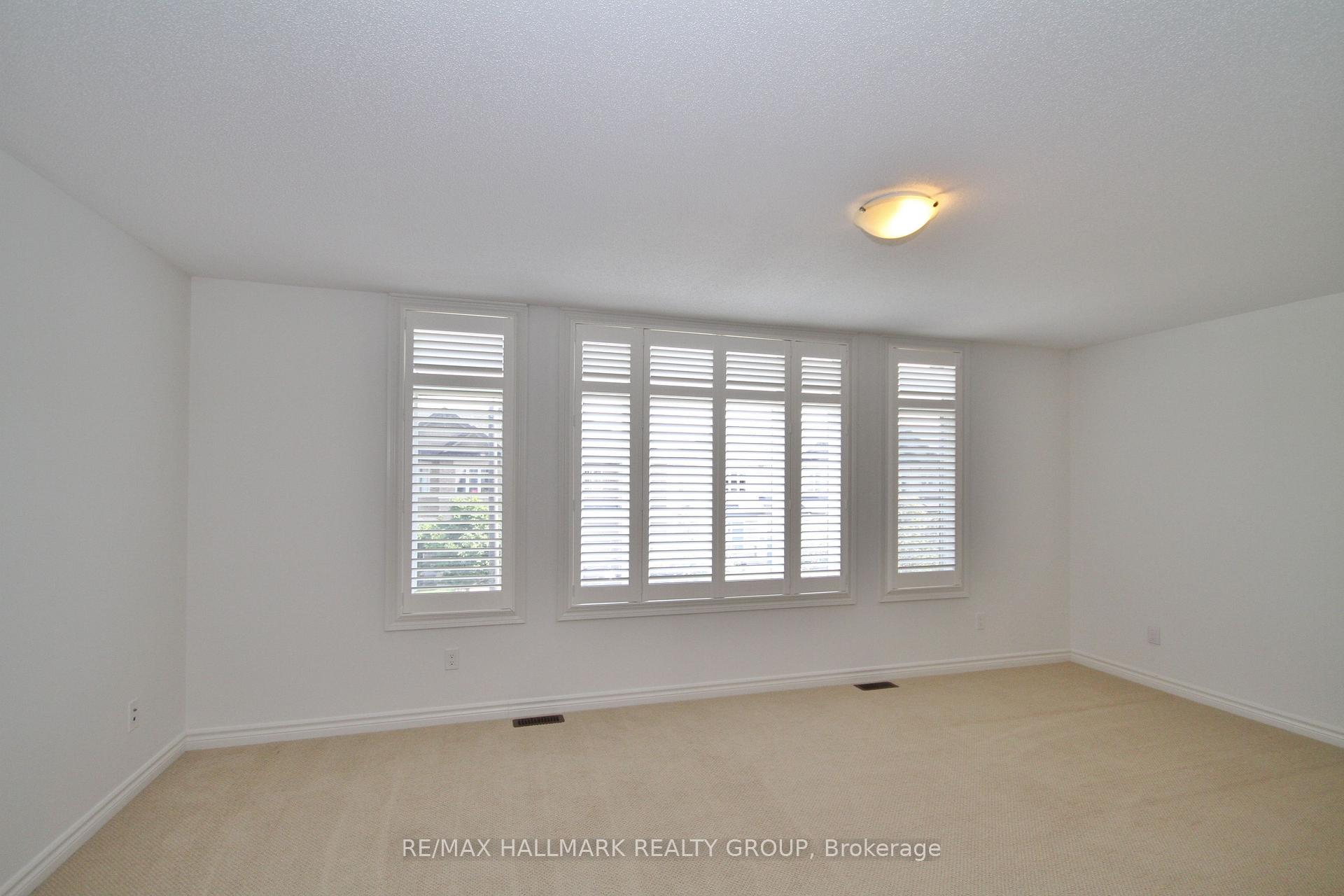 Photo 17 of 113 Watchhorn Grove, Ottawa, Riverside South — HOMEH