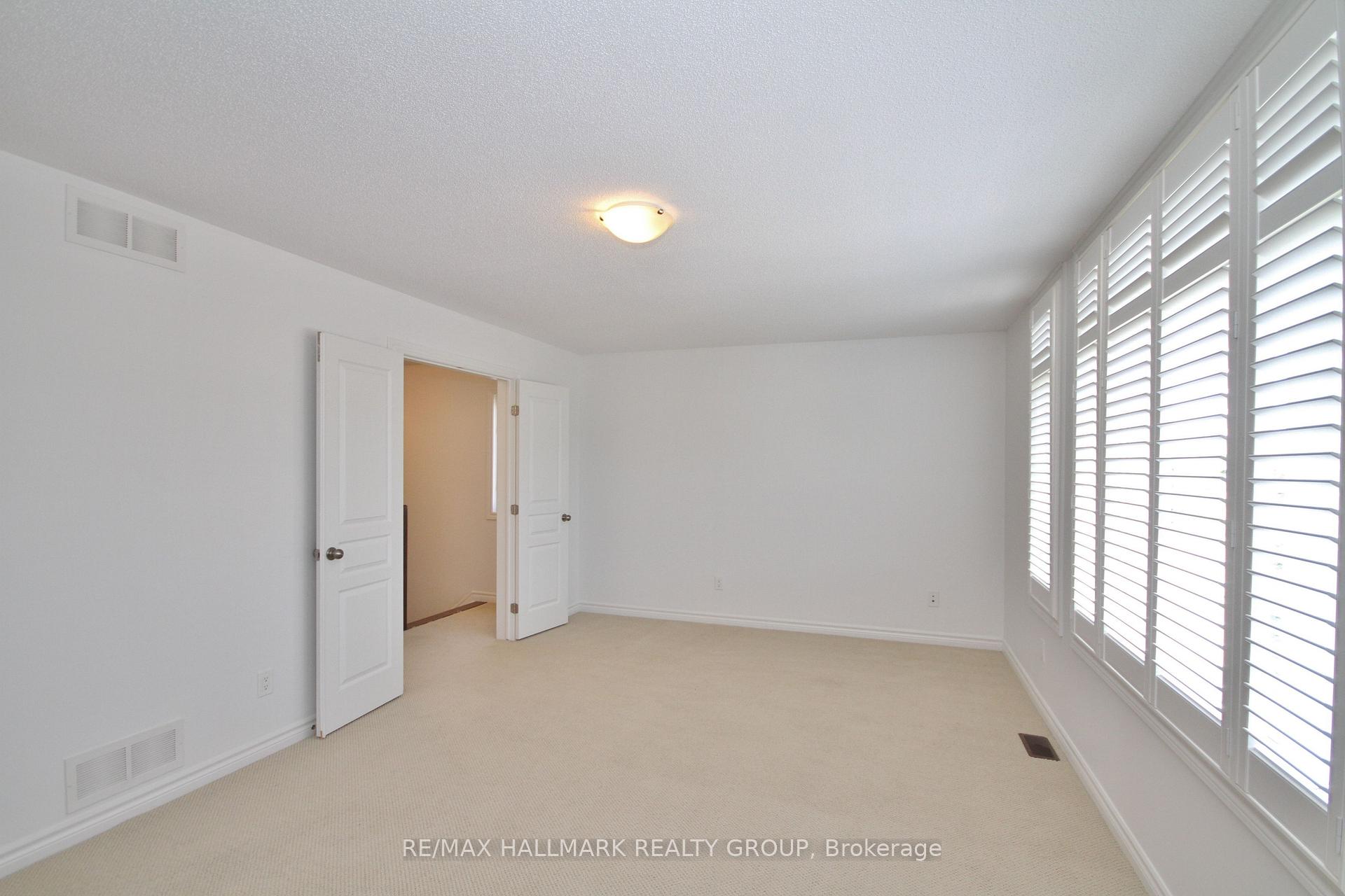 Photo 18 of 113 Watchhorn Grove, Ottawa, Riverside South — HOMEH