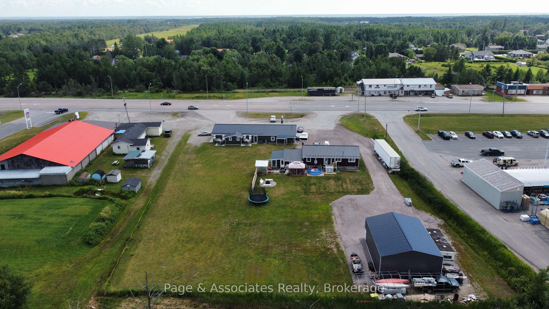 Photo 4 of 12021 Highway 17 E, West Nipissing, Sturgeon Falls — HOMEH