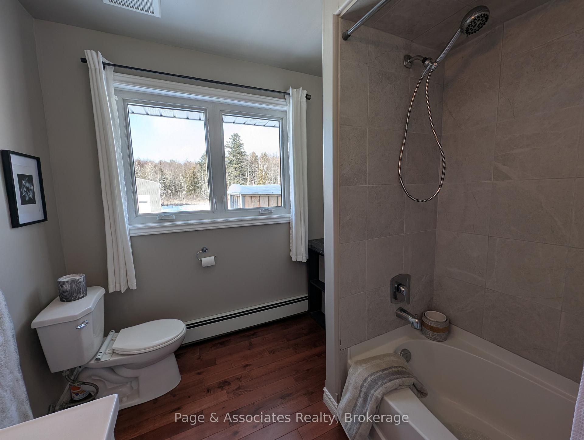 Photo 27 of 12021 Highway 17 E, West Nipissing, Sturgeon Falls — HOMEH